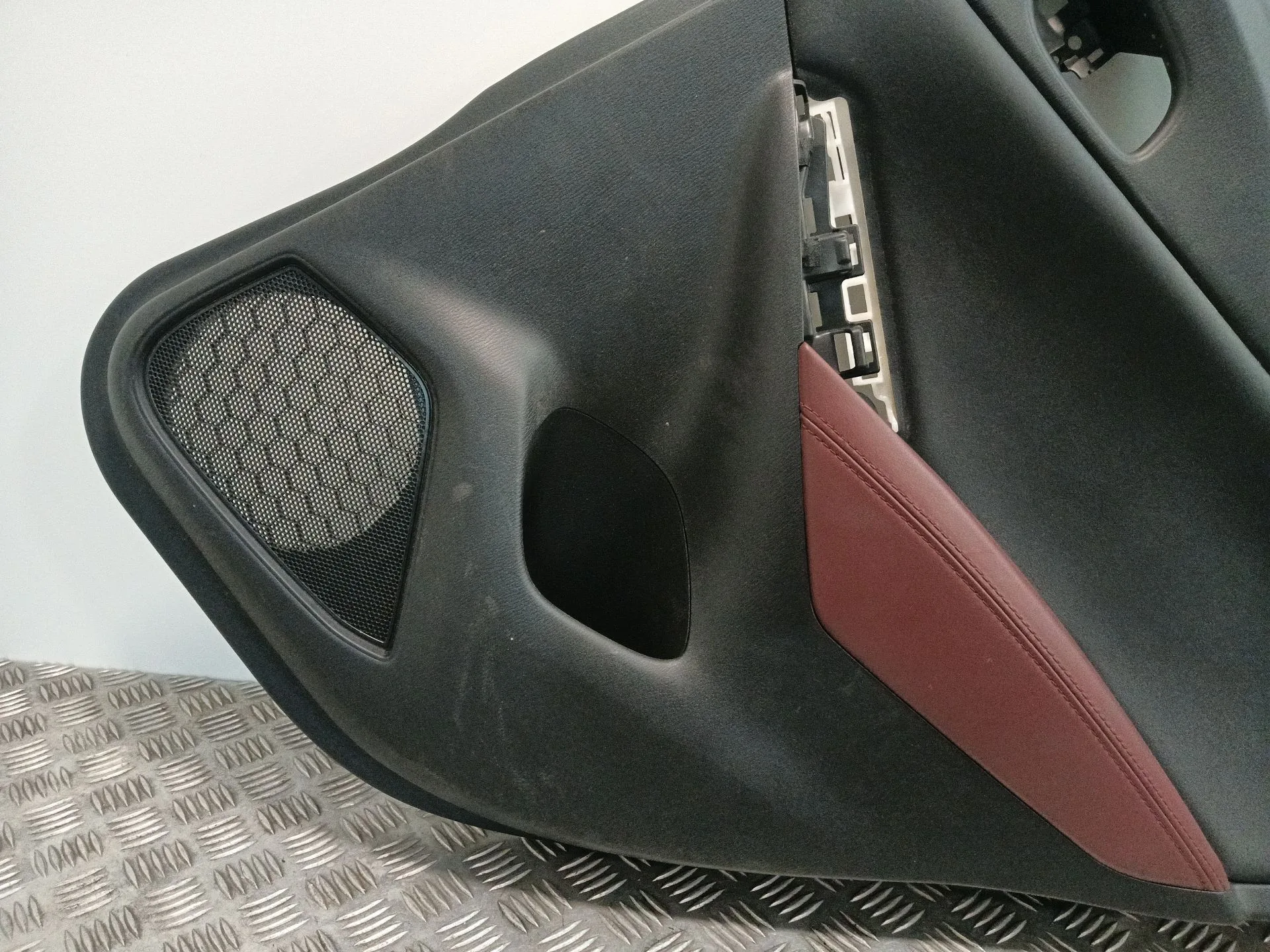 Guarnecido Puerta Trasera Derecha para Mazda Cx-3 (Dk)