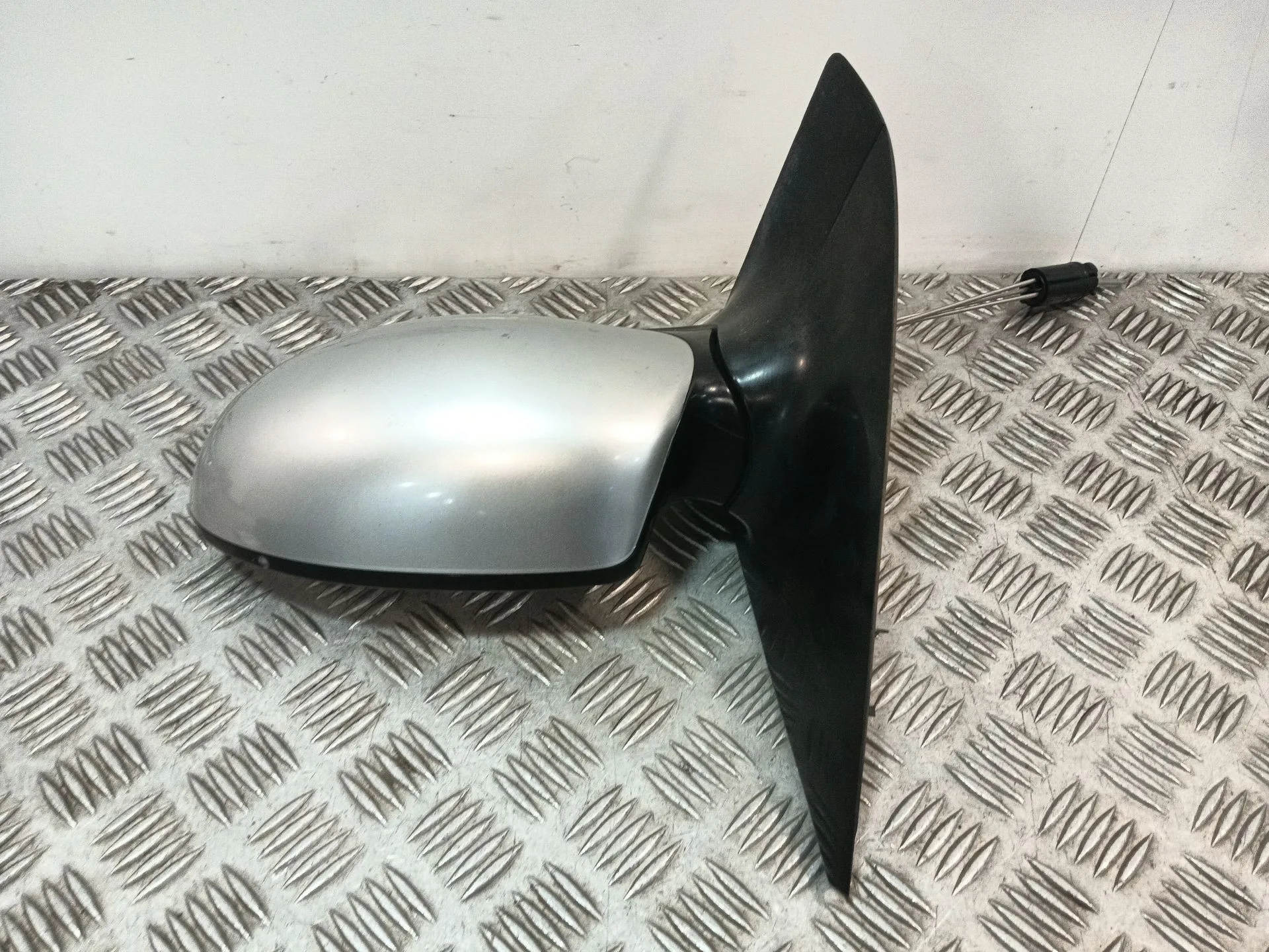 Retrovisor Izquierdo para Ford Focus I (Daw, Dbw)