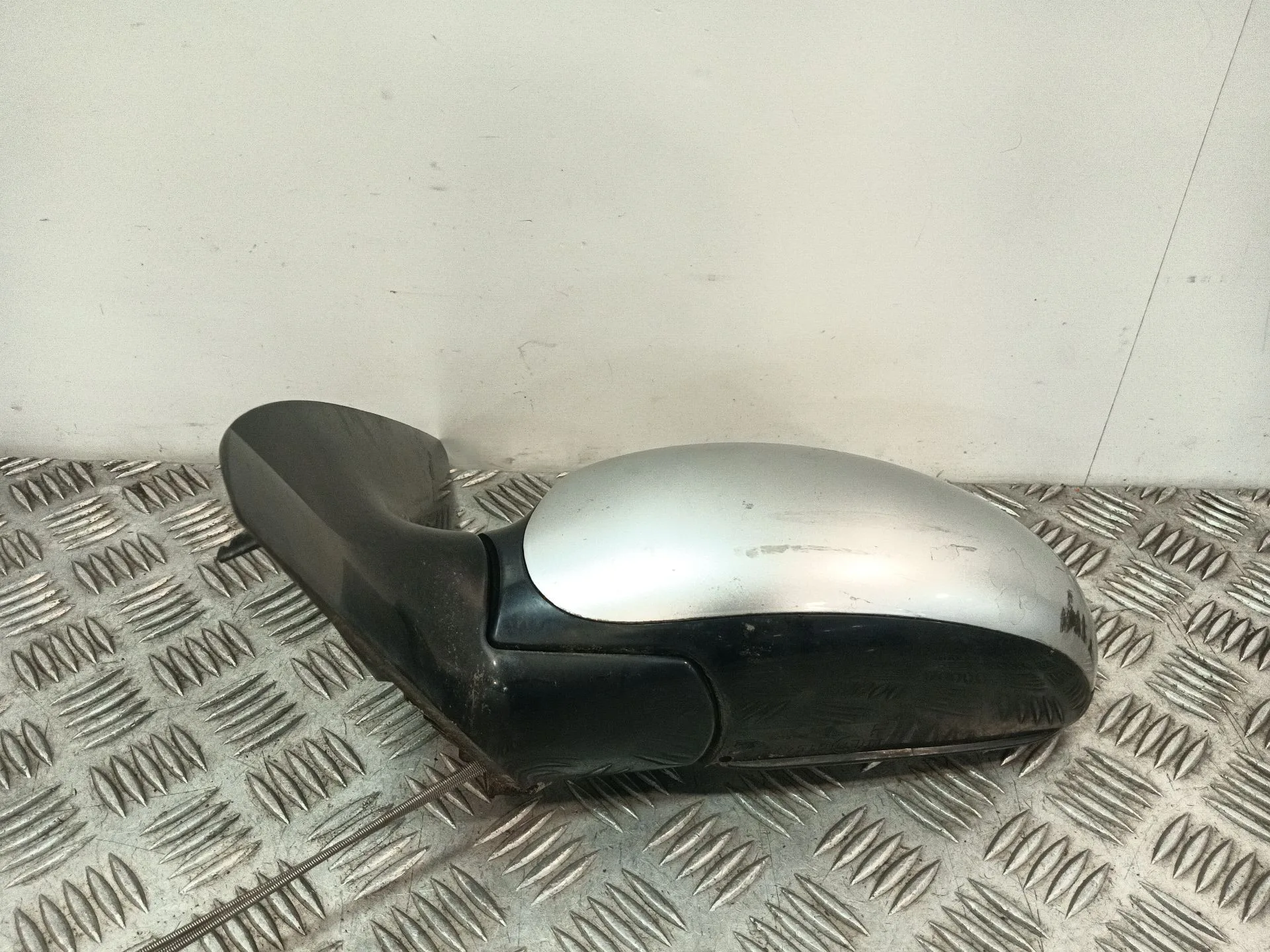 Retrovisor Izquierdo para Ford Focus I (Daw, Dbw)