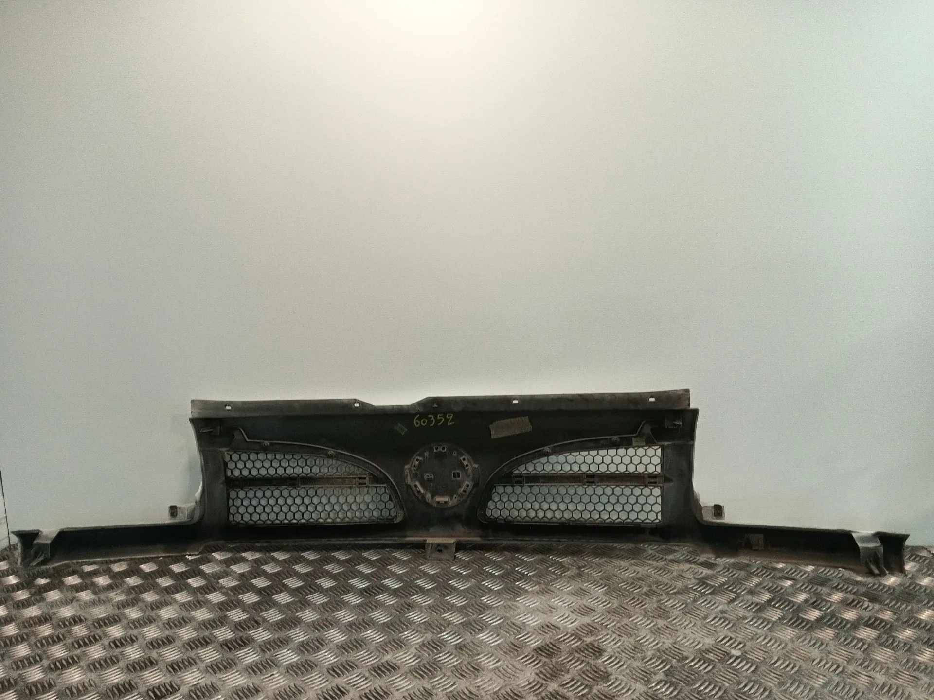 Rejilla Delantera para Nissan Interstar Furgoneta (X70)