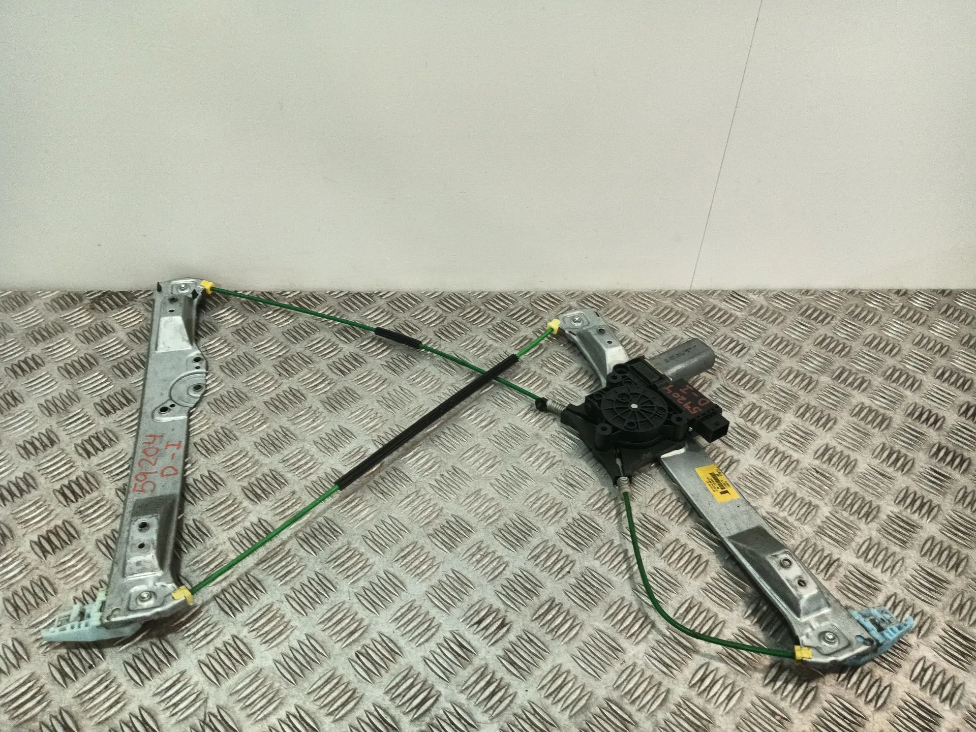 Elevalunas Delantero Izquierdo para Opel Corsa D (S07)