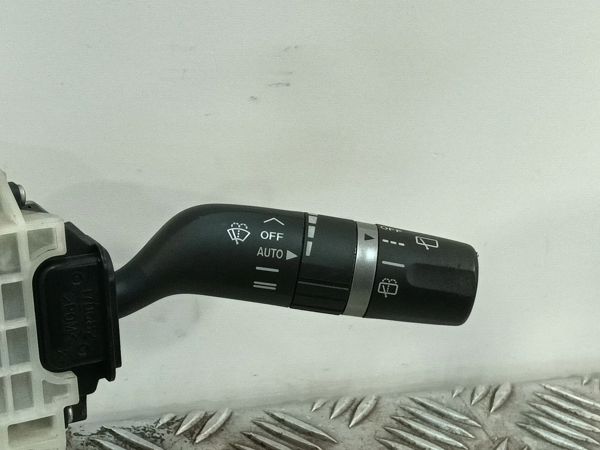 Mando Multifuncion para Mazda 3 Lim. (Bl)