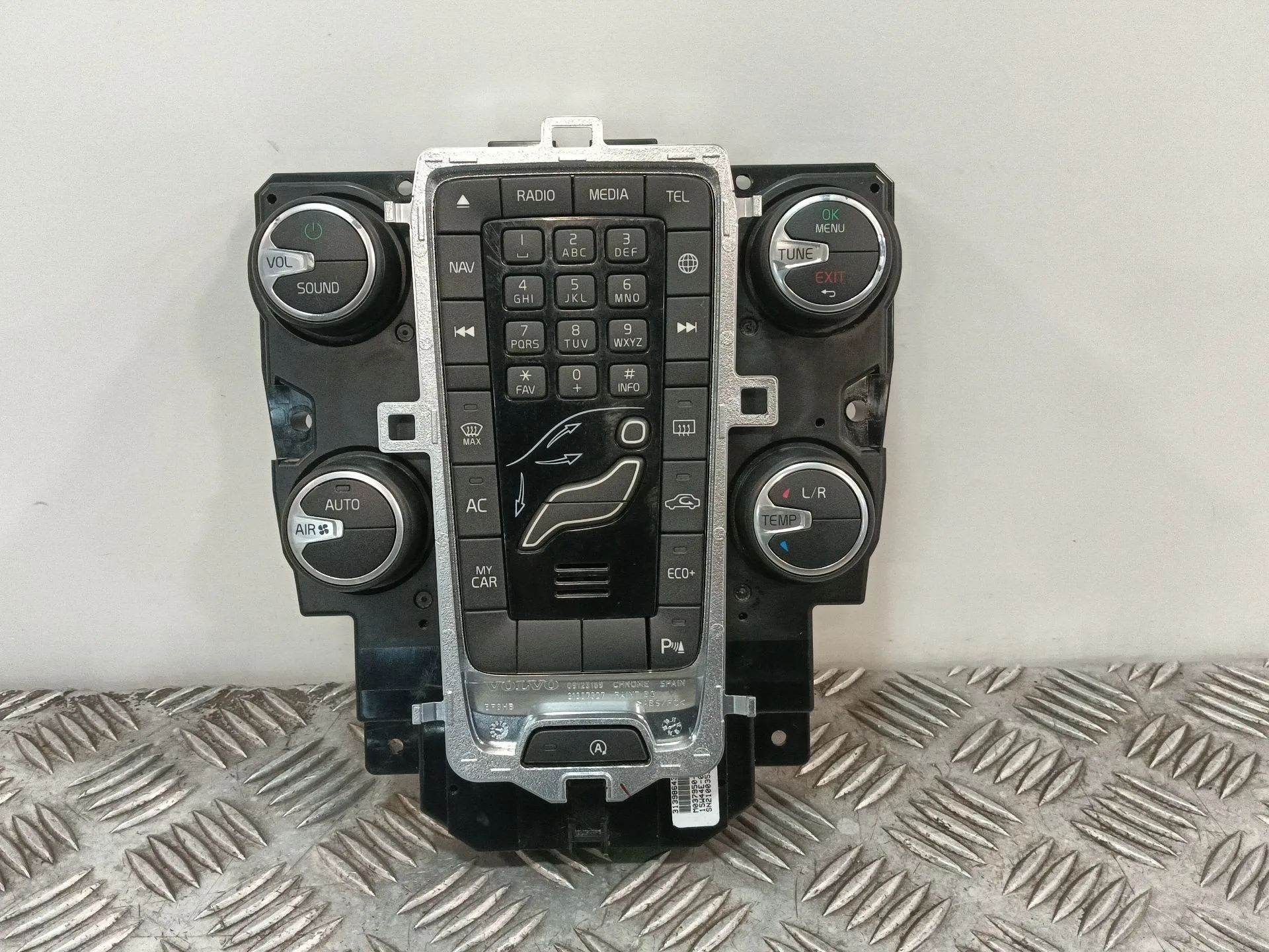 Mando Climatizador para Volvo V40 Hatchback (525)