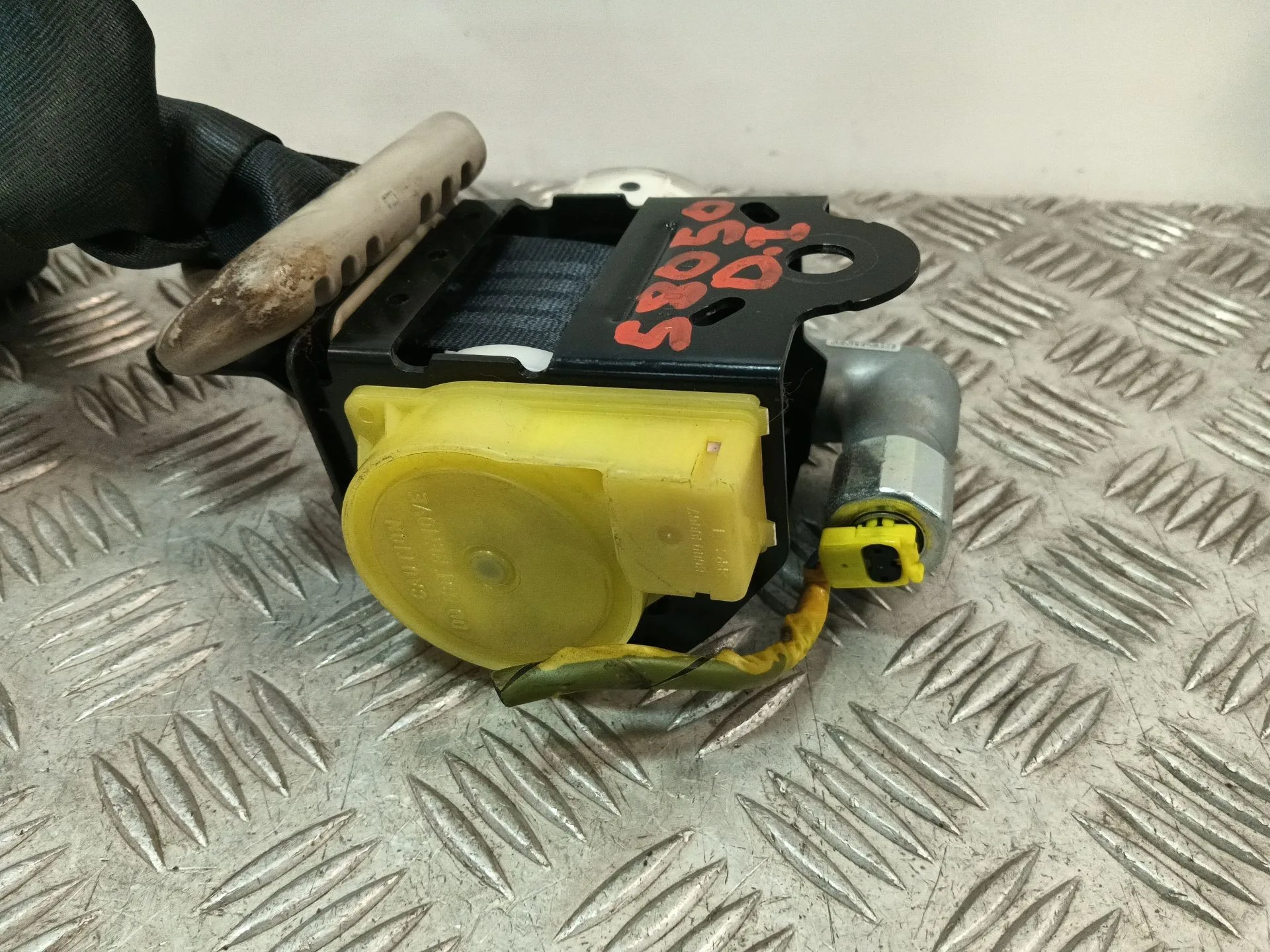 Cinturon Seguridad Delantero Izquierdo para Mazda 3 Lim. (Bl)