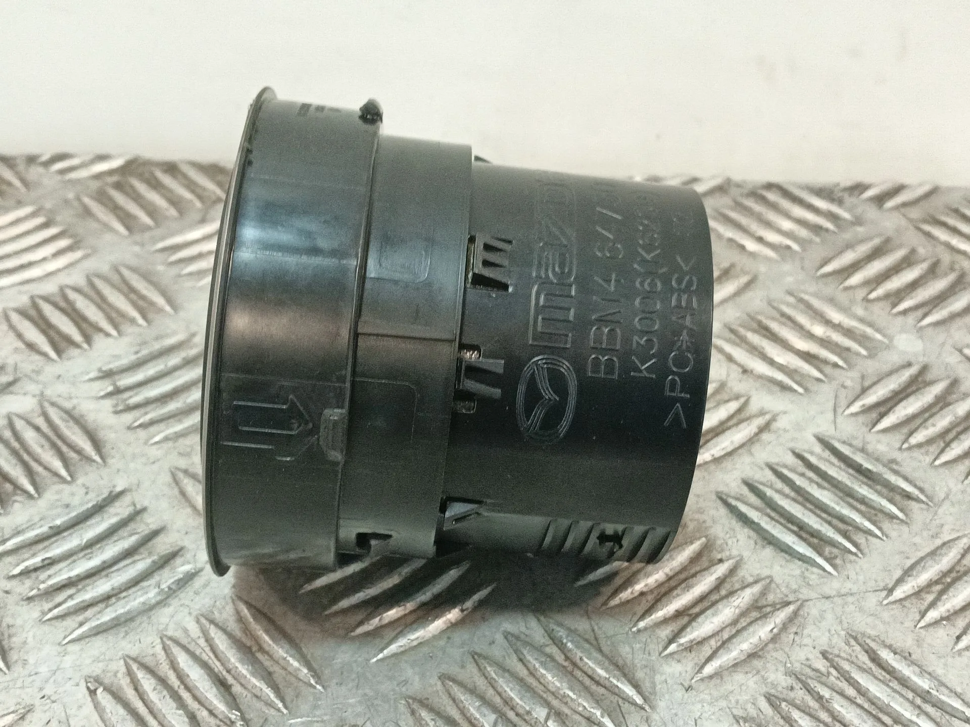 Aireador para Mazda 3 Lim. (Bl)