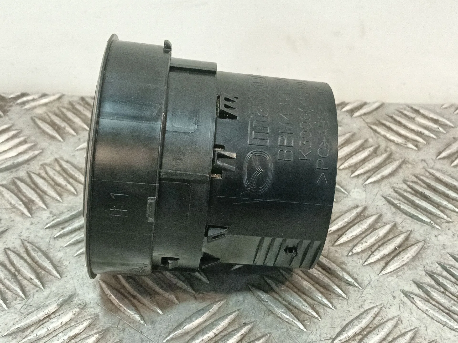 Aireador para Mazda 3 Lim. (Bl)