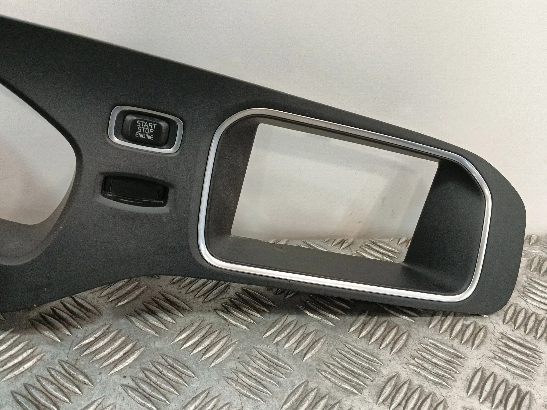 Carcasa Cuadro Instrumentos para Volvo V40 Hatchback (525)