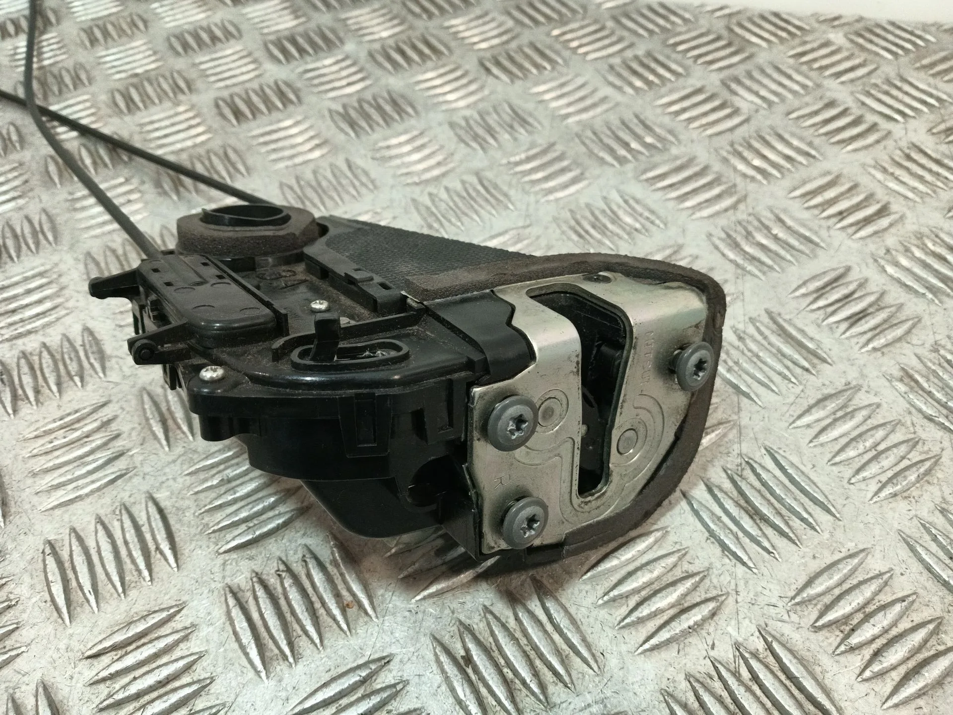 Cerradura Puerta Trasera Derecha para Toyota Yaris