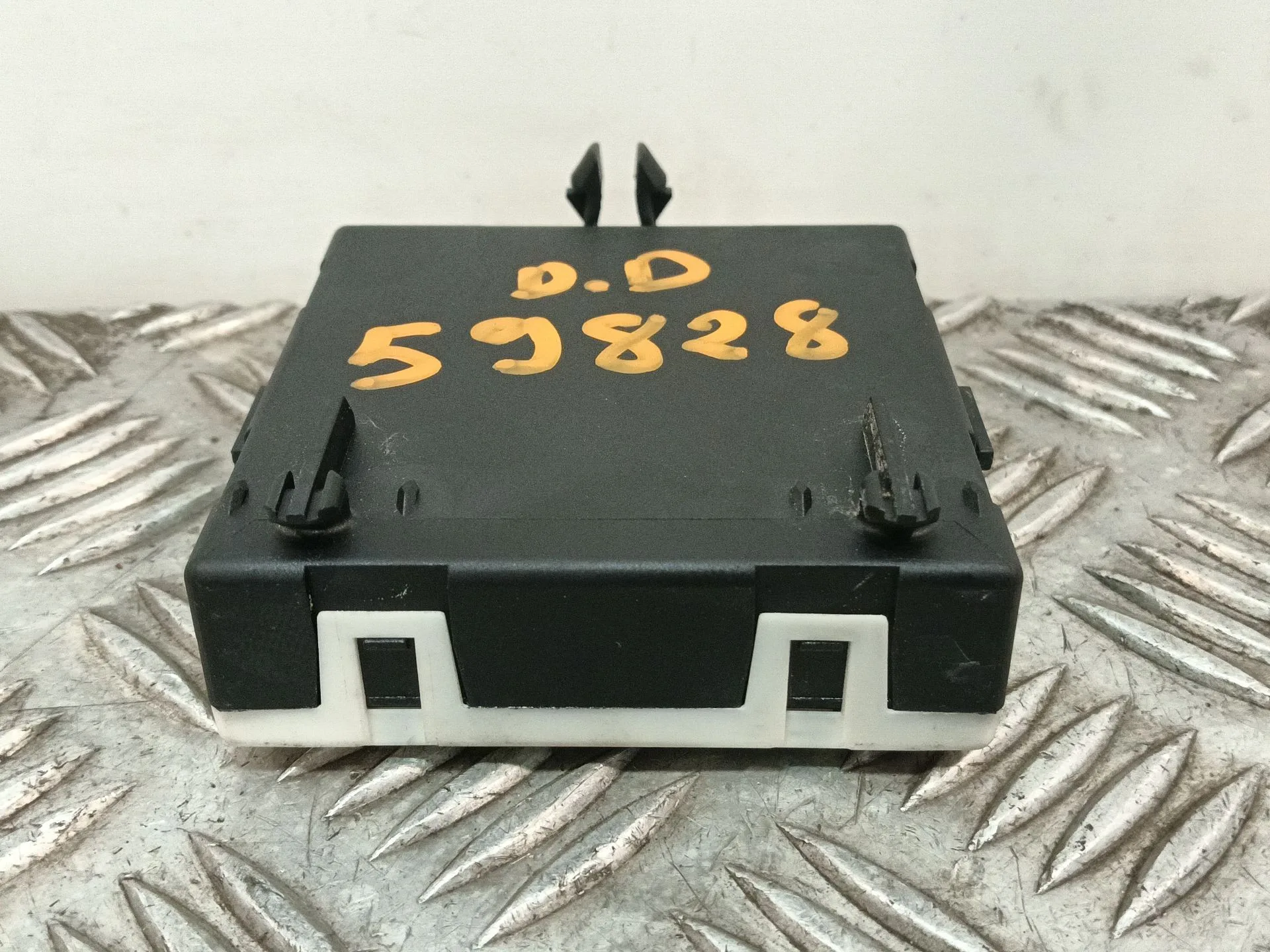Modulo Electronico para Mercedes-Benz Clase C (W205)