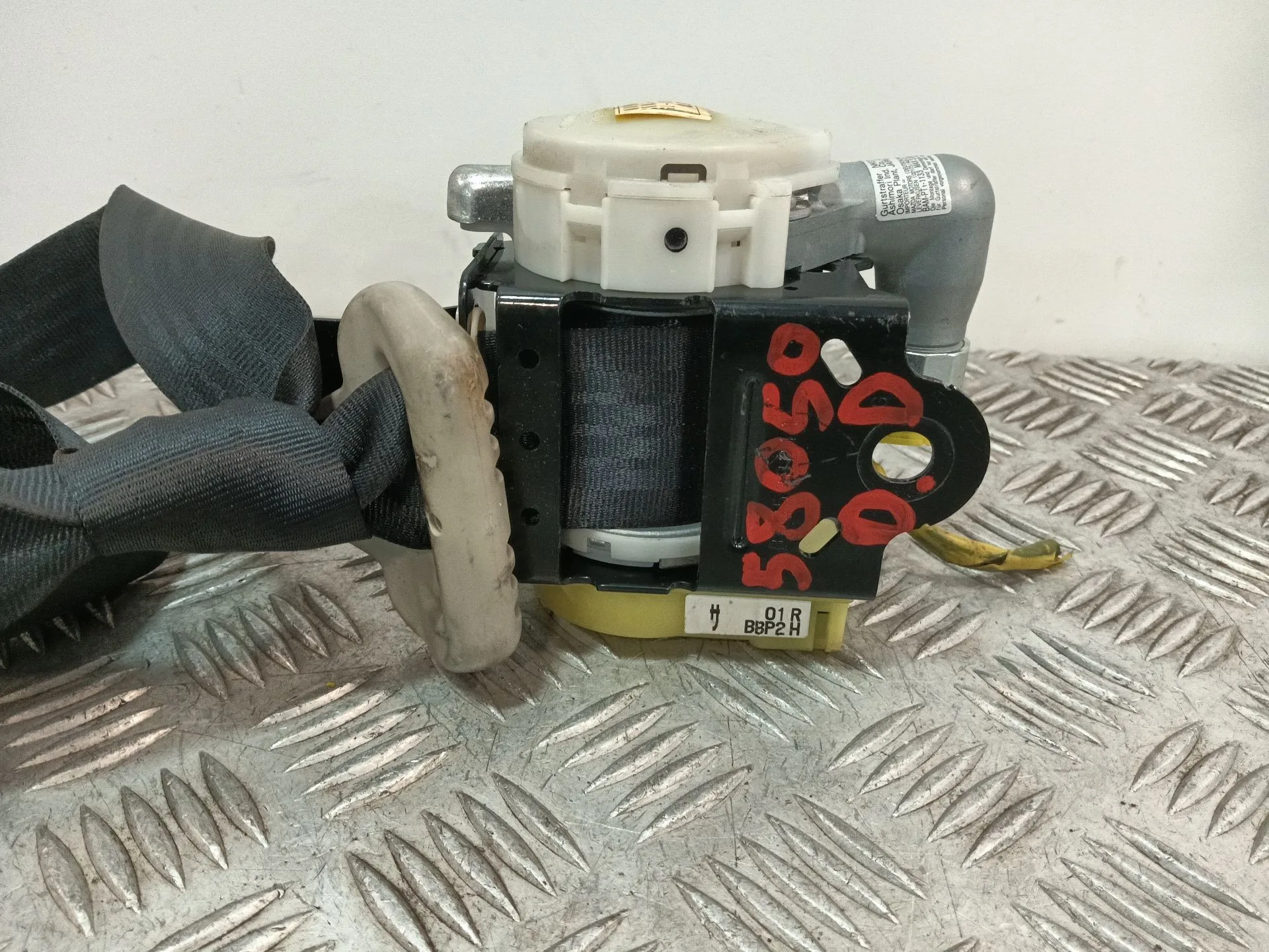 Cinturon Seguridad Delantero Derecho para Mazda 3 Lim. (Bl)