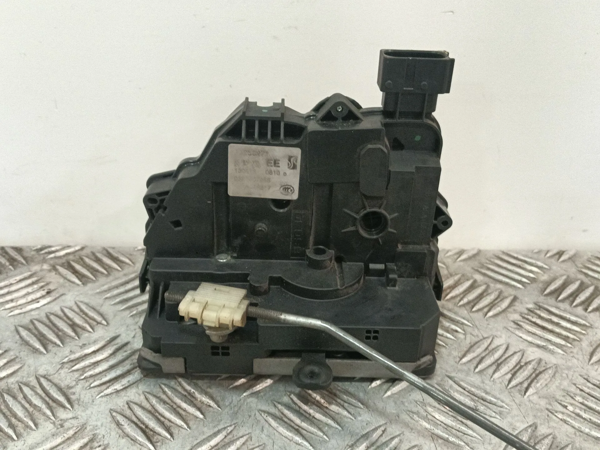 Cerradura Puerta Delantera Izquierda para Opel Corsa D (S07)