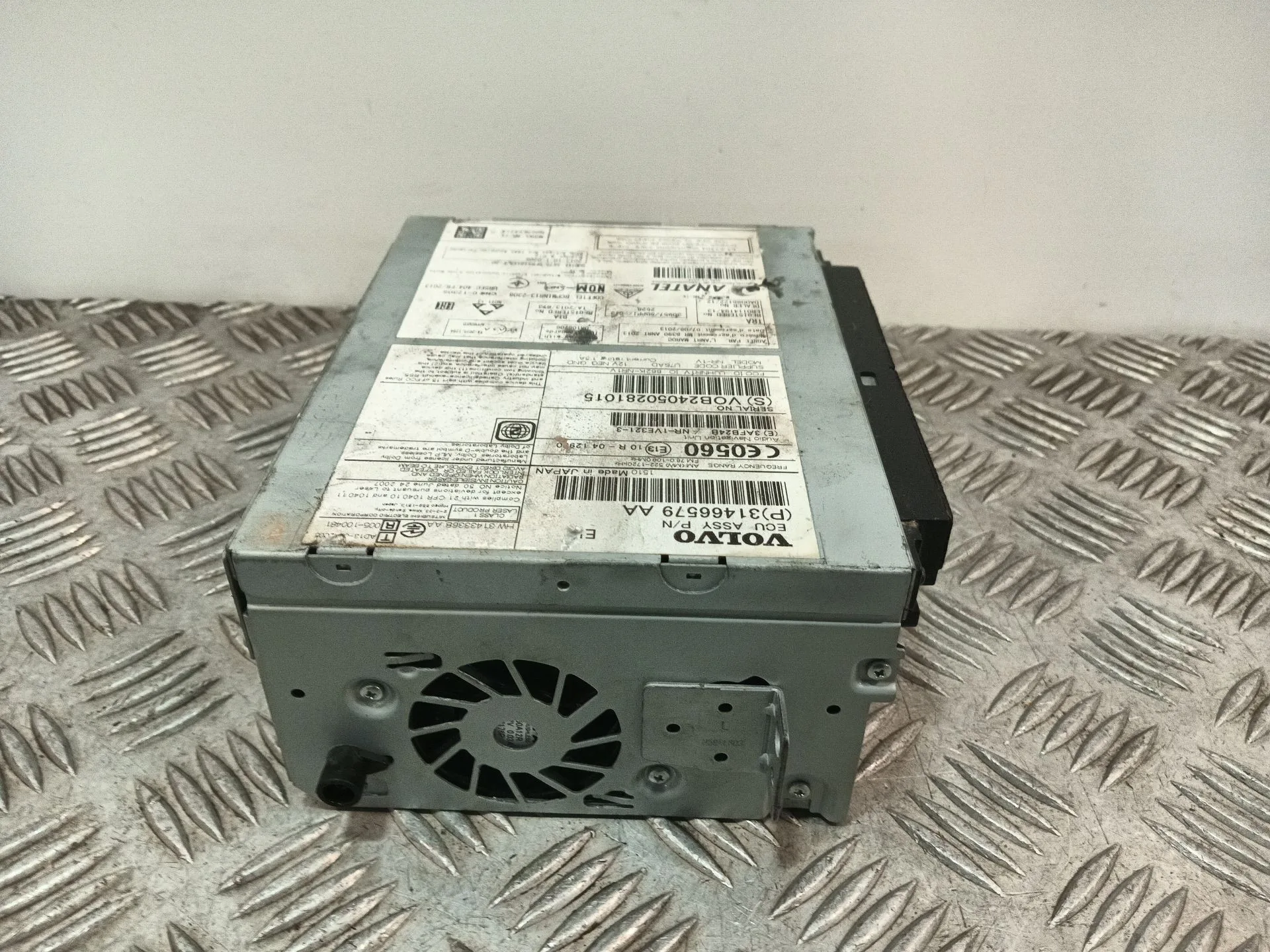 Sistema Audio / Radio Cd para Volvo V40 Hatchback (525)