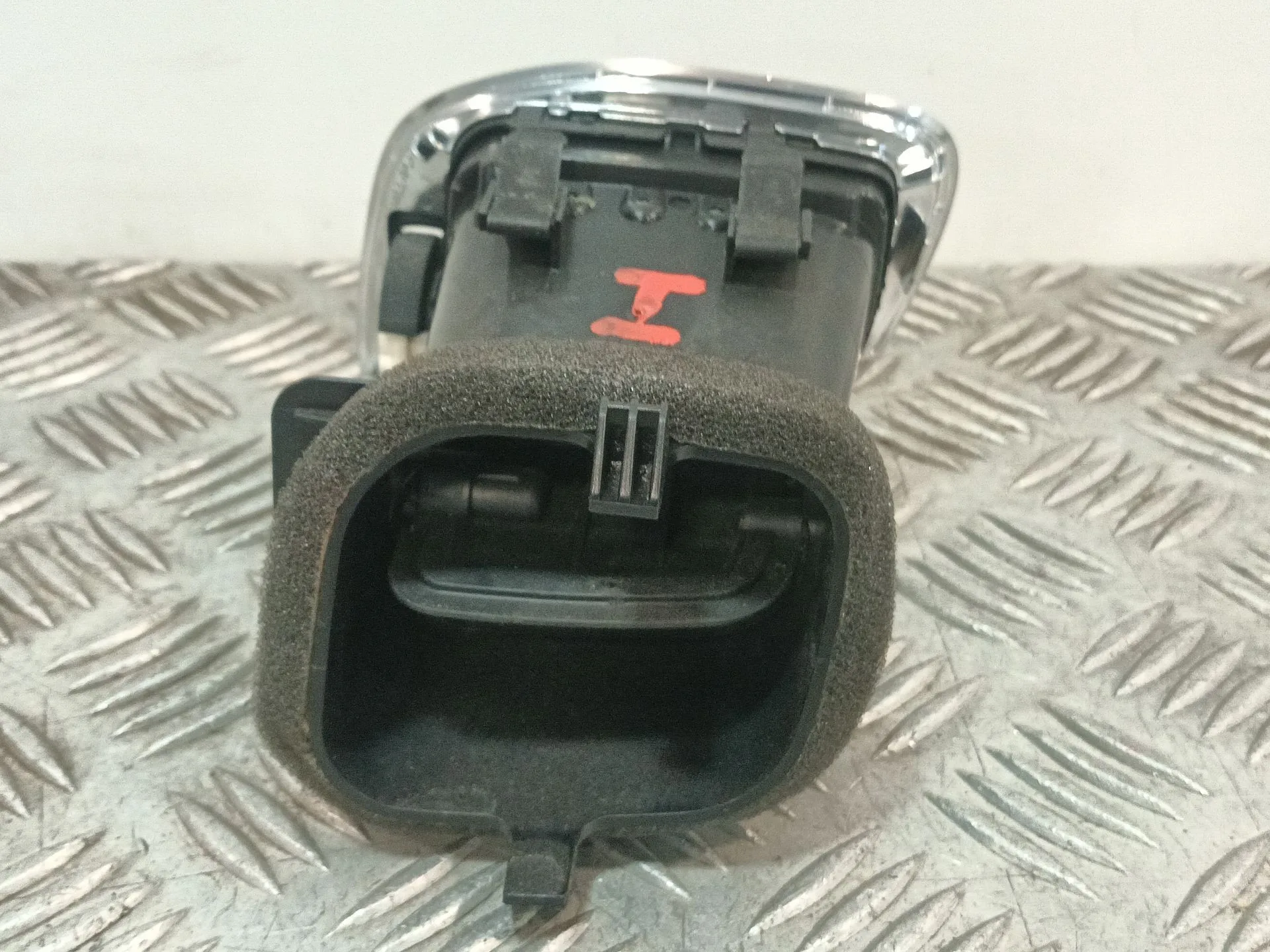 Rejilla Aireadora para Volvo V40 Hatchback (525)