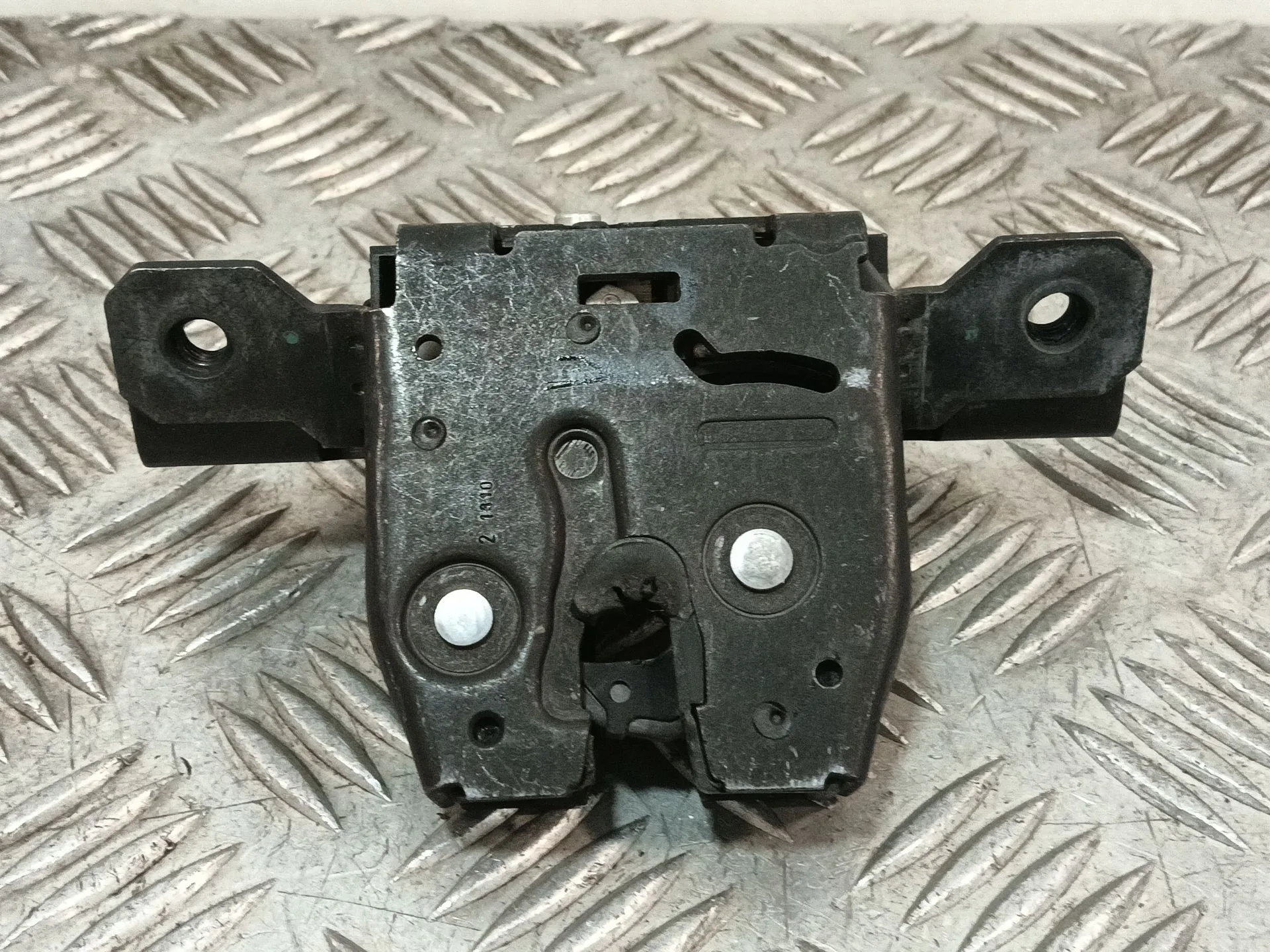 Cerradura Maletero / Porton para Opel Astra J Lim.