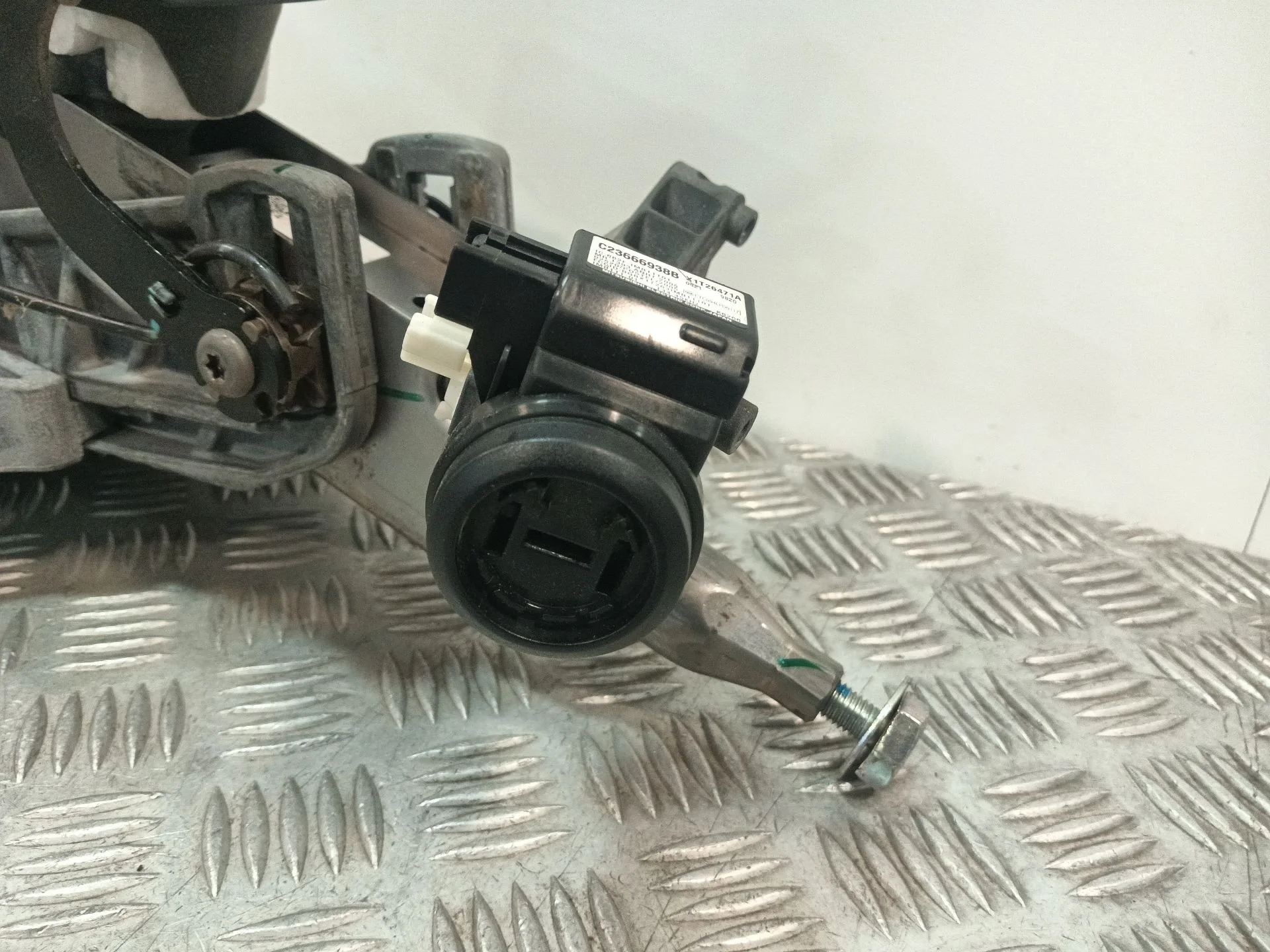 Columna Direccion para Mazda 3 Lim. (Bl)