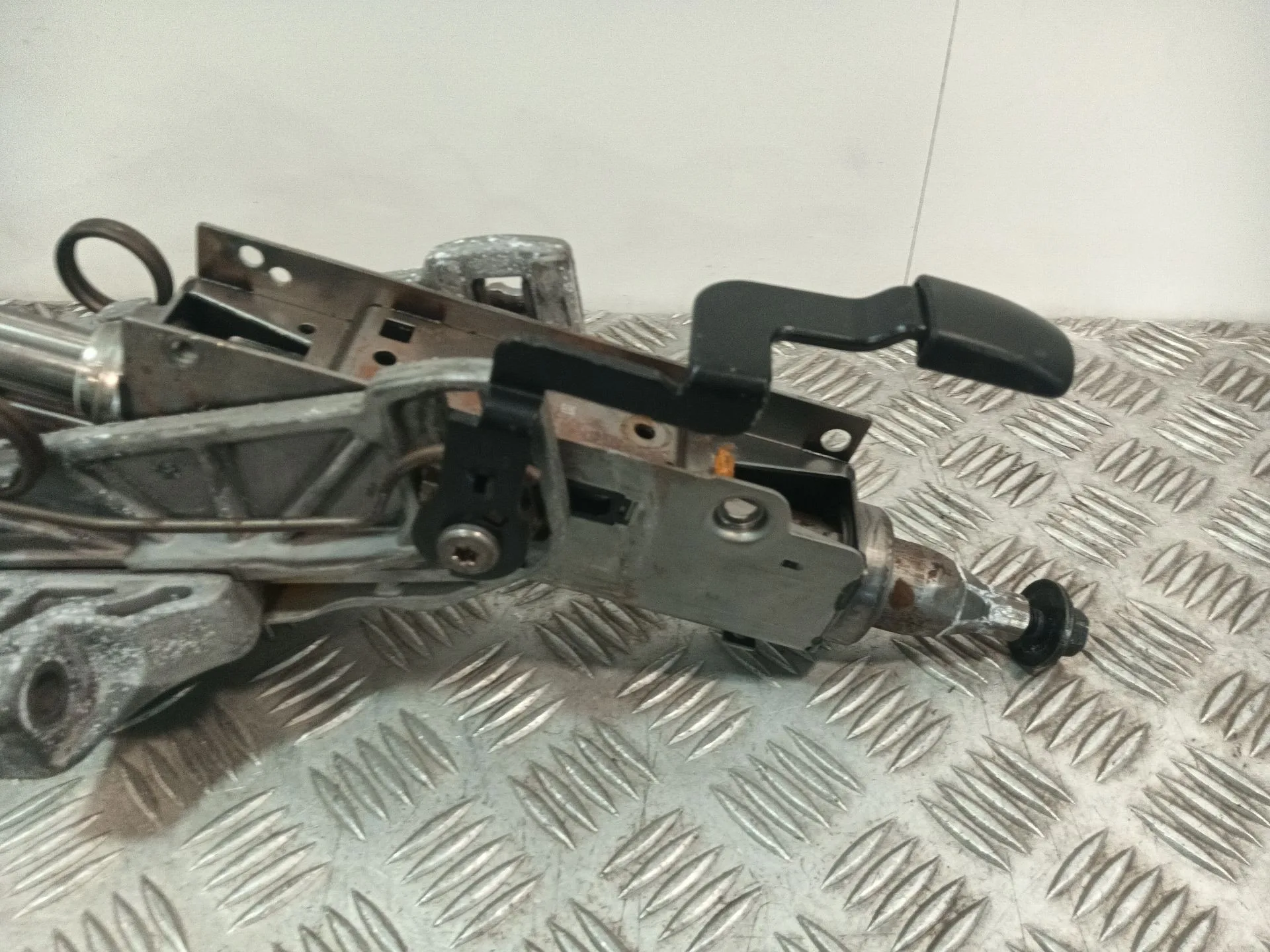 Columna Direccion para Volvo V40 Hatchback (525)