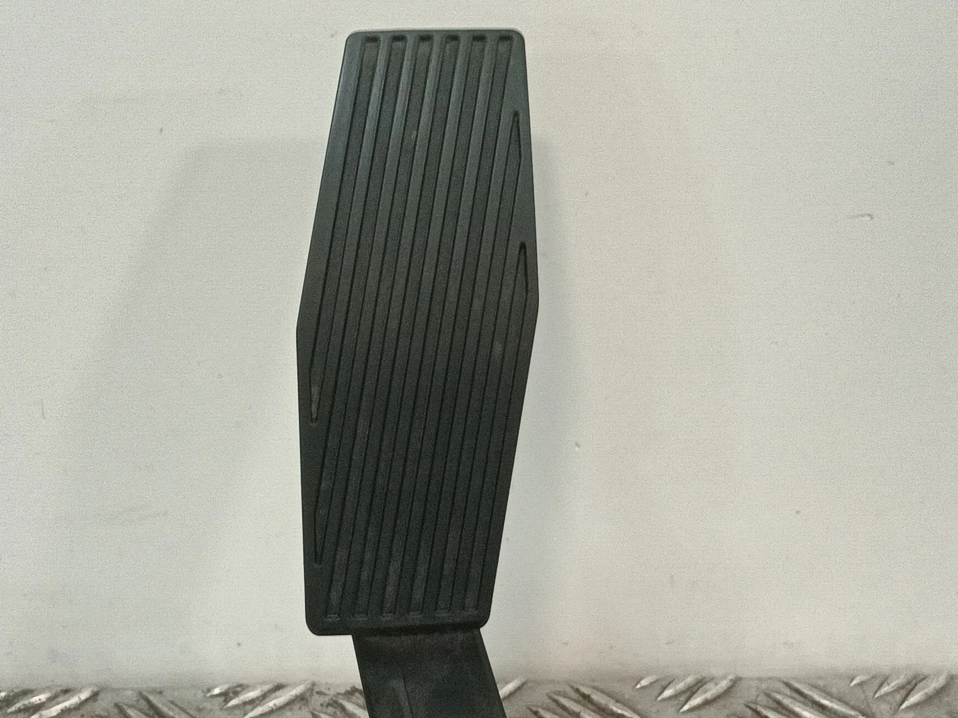 Potenciometro Pedal para Opel Astra J Lim.