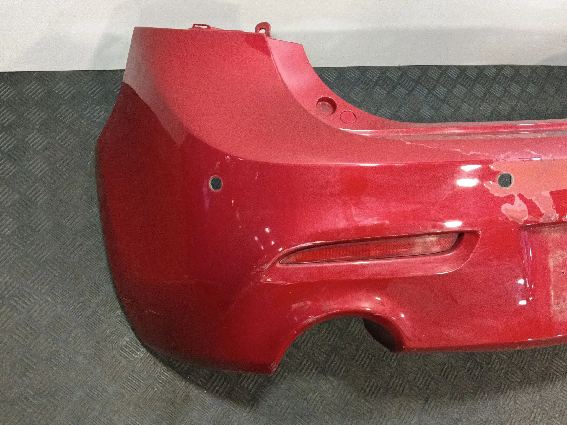 Paragolpes Trasero para Mazda 3 Lim. (Bl)
