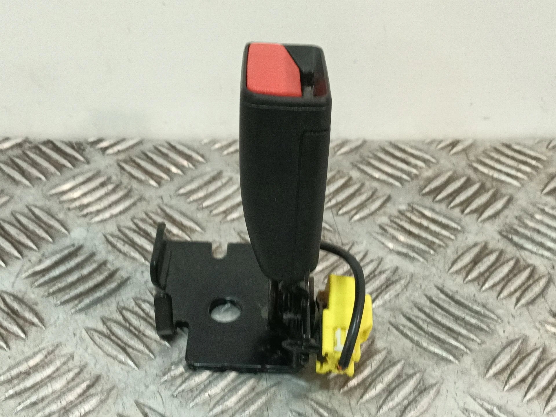 Enganche Cinturon Trasero Derecho para Volvo V40 Hatchback (525)