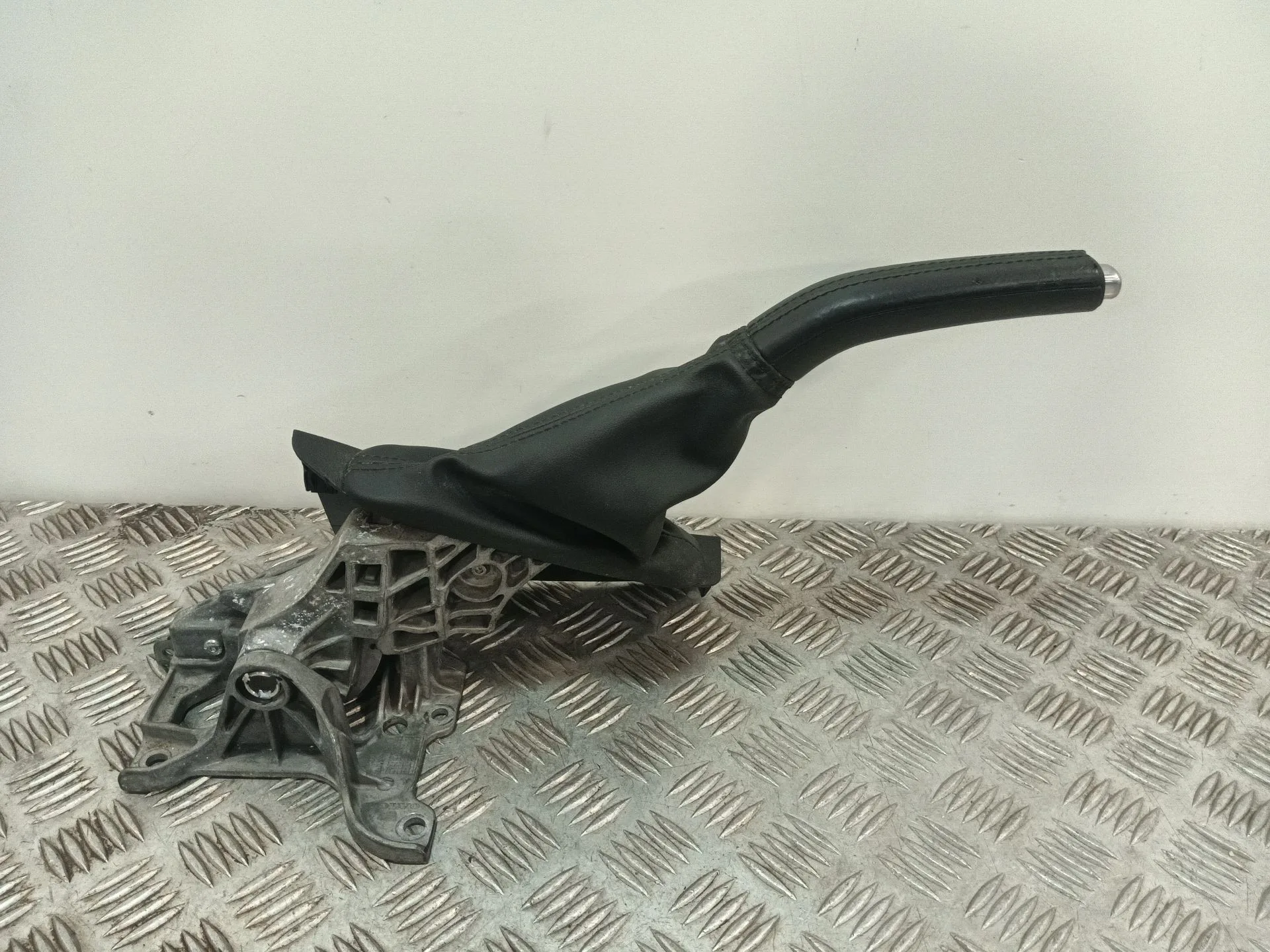 Palanca Freno De Mano para Volvo V40 Hatchback (525)