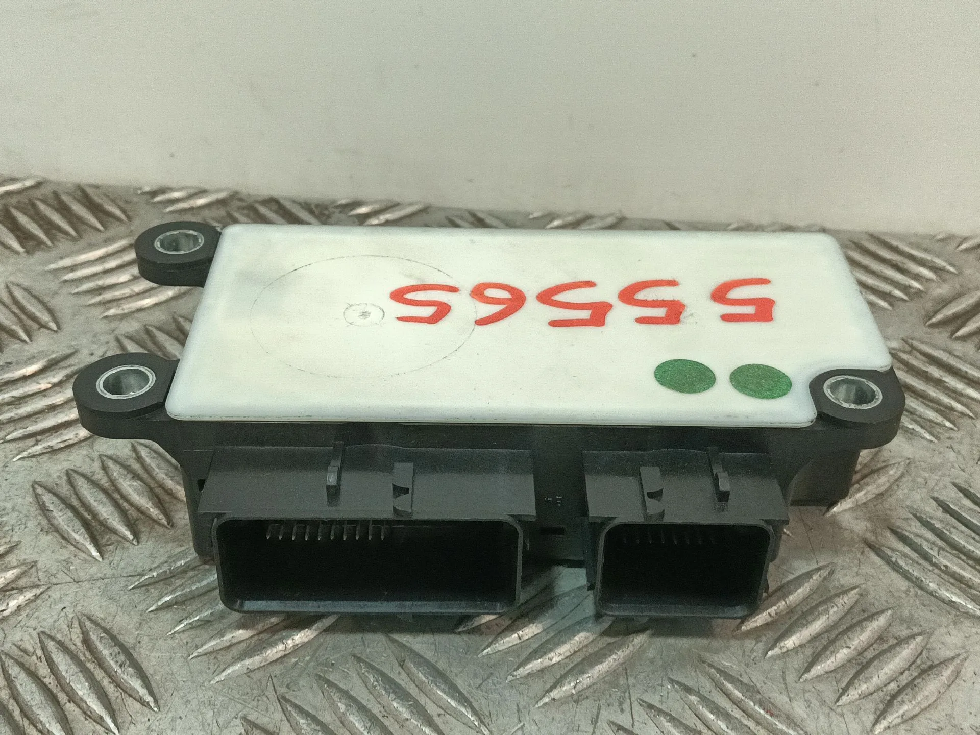 Centralita Airbag para Opel Astra J Lim.