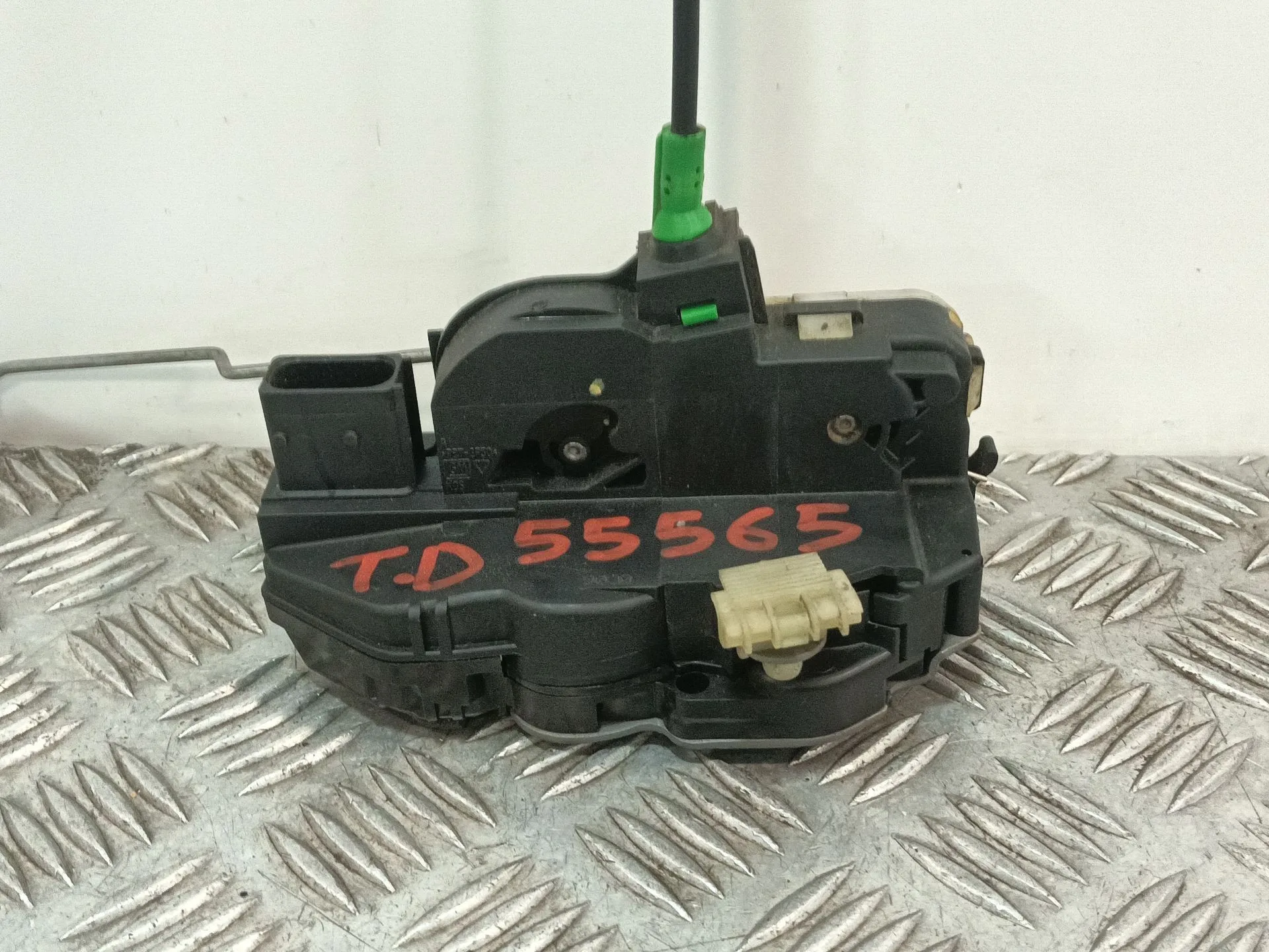 Cerradura Puerta Trasera Derecha para Opel Astra J Lim.