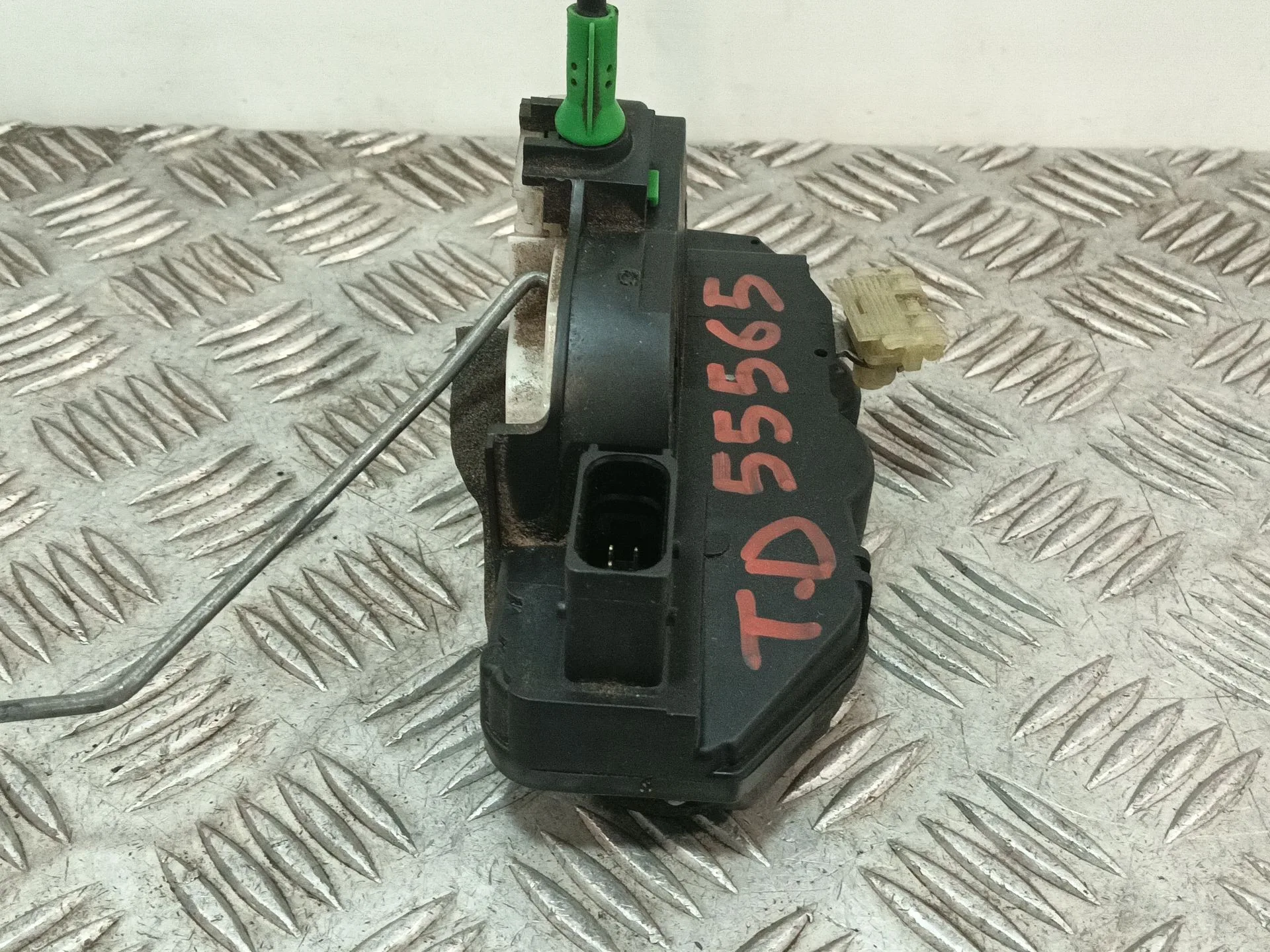 Cerradura Puerta Trasera Derecha para Opel Astra J Lim.