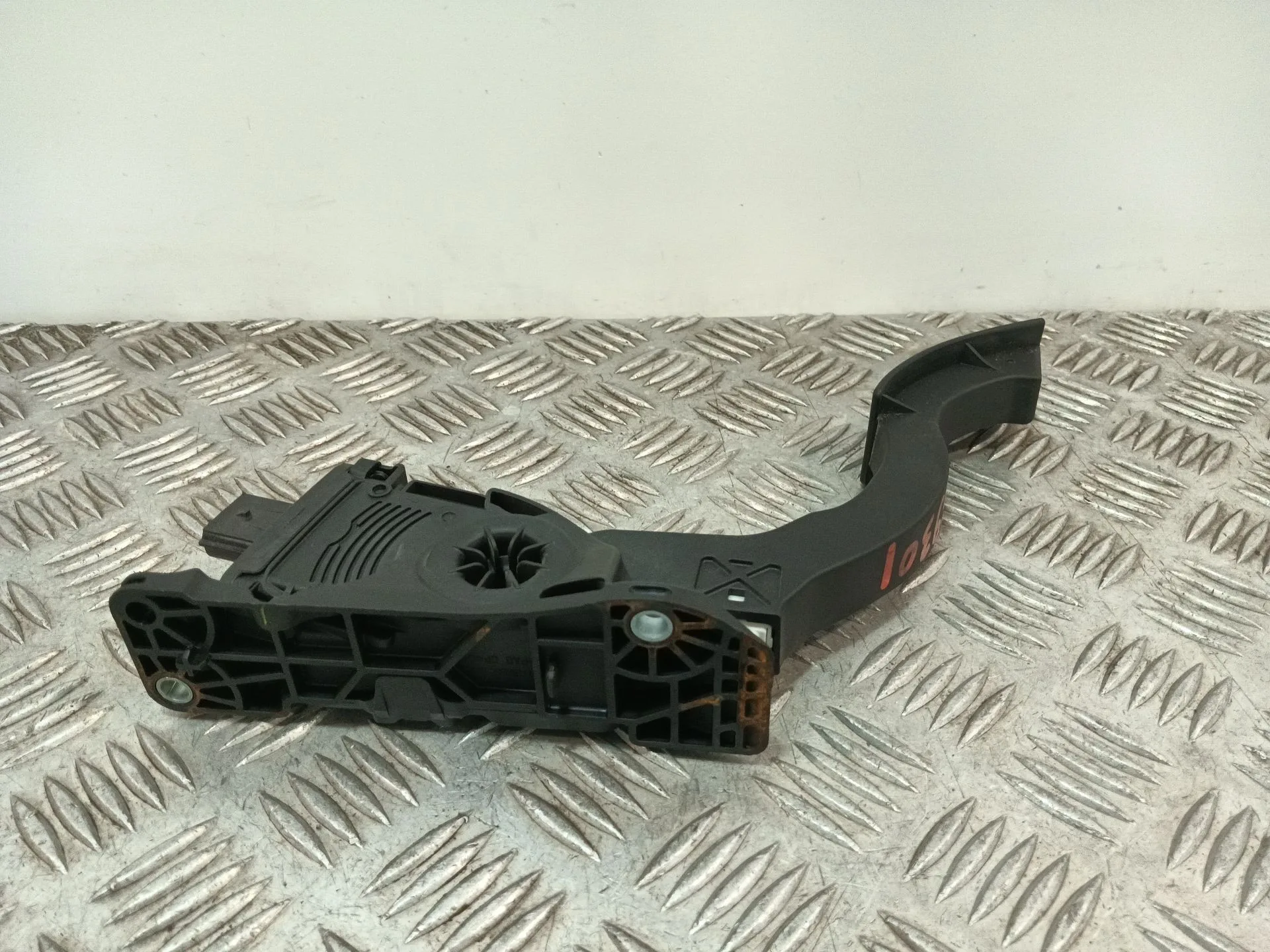 Potenciometro Pedal para Volvo V40 Hatchback (525)