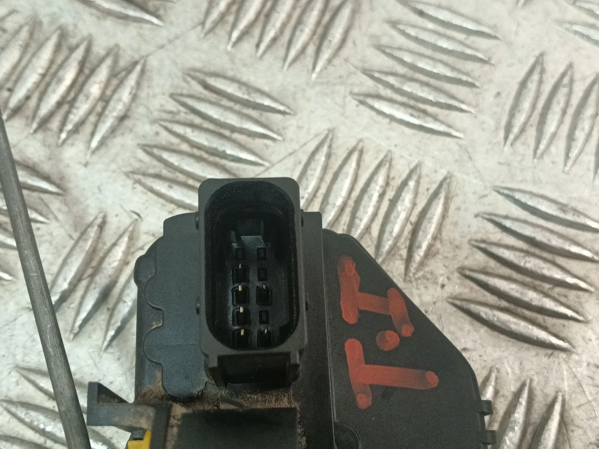 Cerradura Puerta Trasera Izquierda para Opel Astra J Lim.