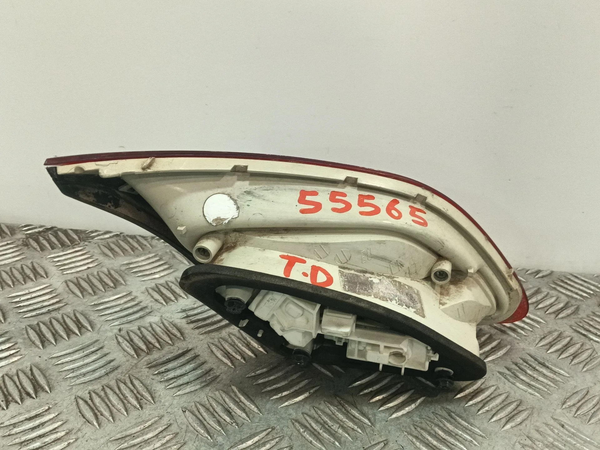 Piloto Trasero Derecho Interior para Opel Astra J Lim.