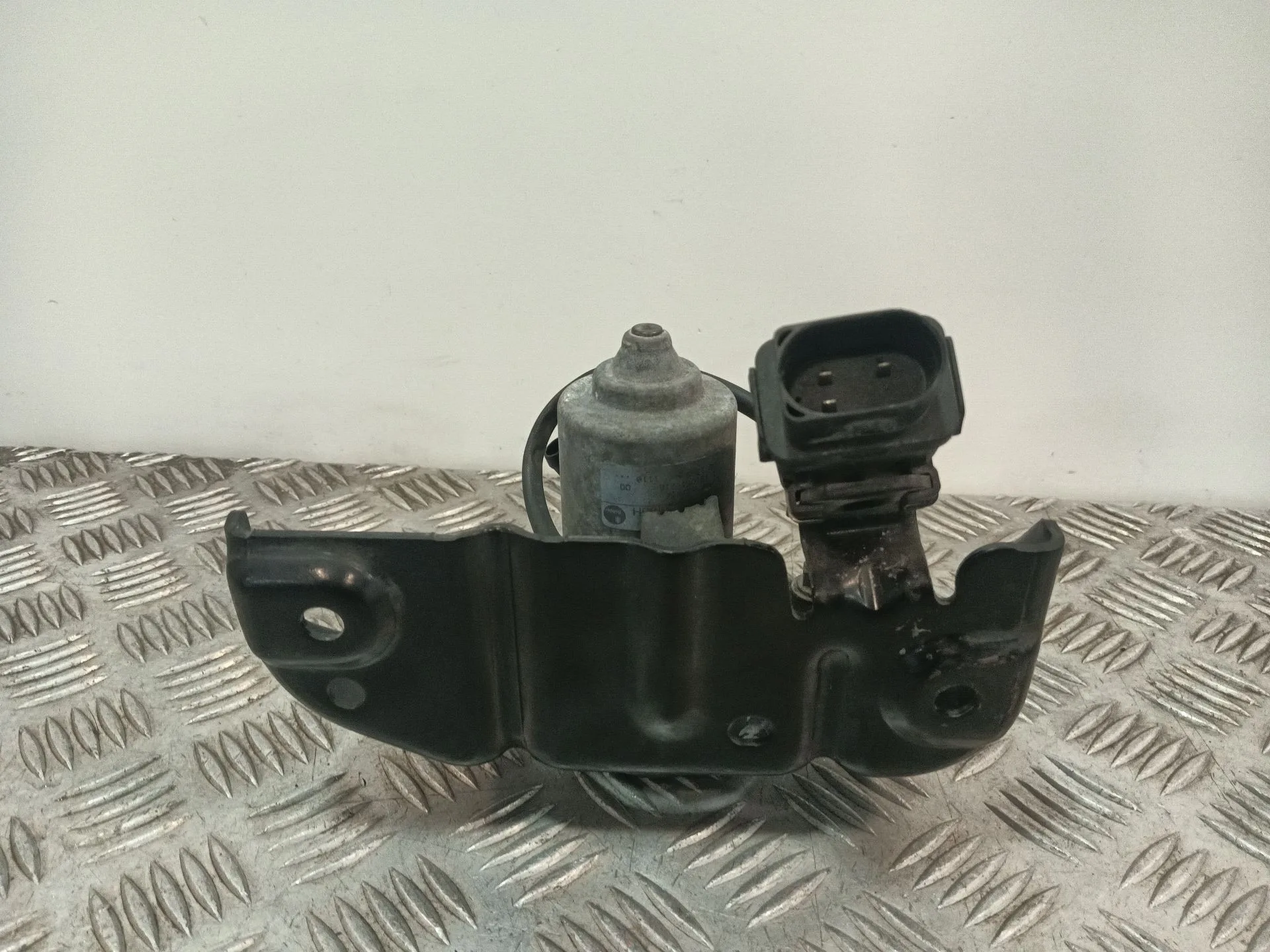 Depresor Freno / Bomba Vacio para Opel Astra J Lim.