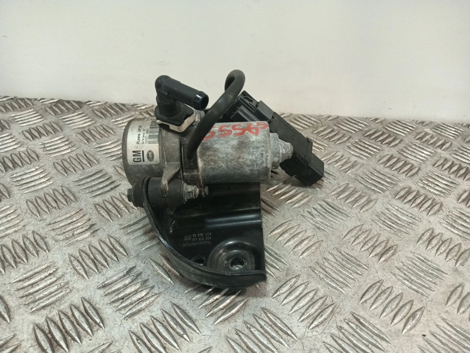 Depresor Freno / Bomba Vacio para Opel Astra J Lim.