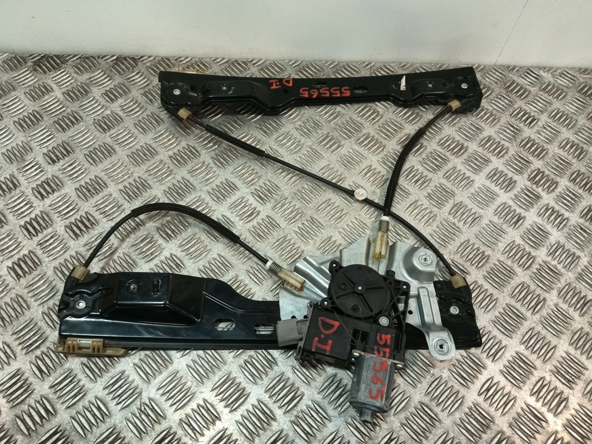 Elevalunas Delantero Izquierdo para Opel Astra J Lim.