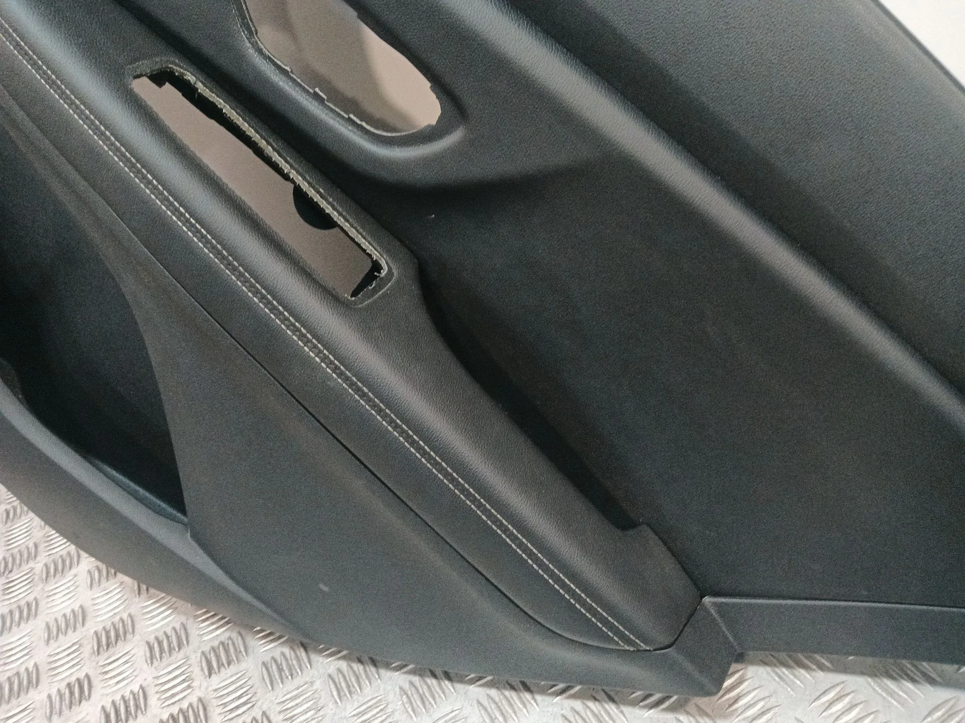 Guarnecido Puerta Trasera Derecha para Renault Scenic Iv (J9_)