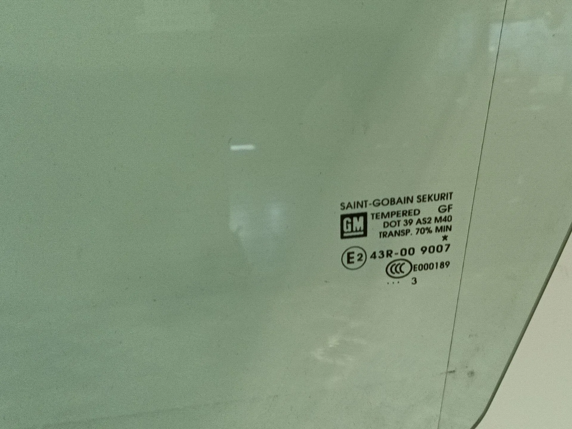 Luna Delantera Izquierda para Opel Corsa D (S07)