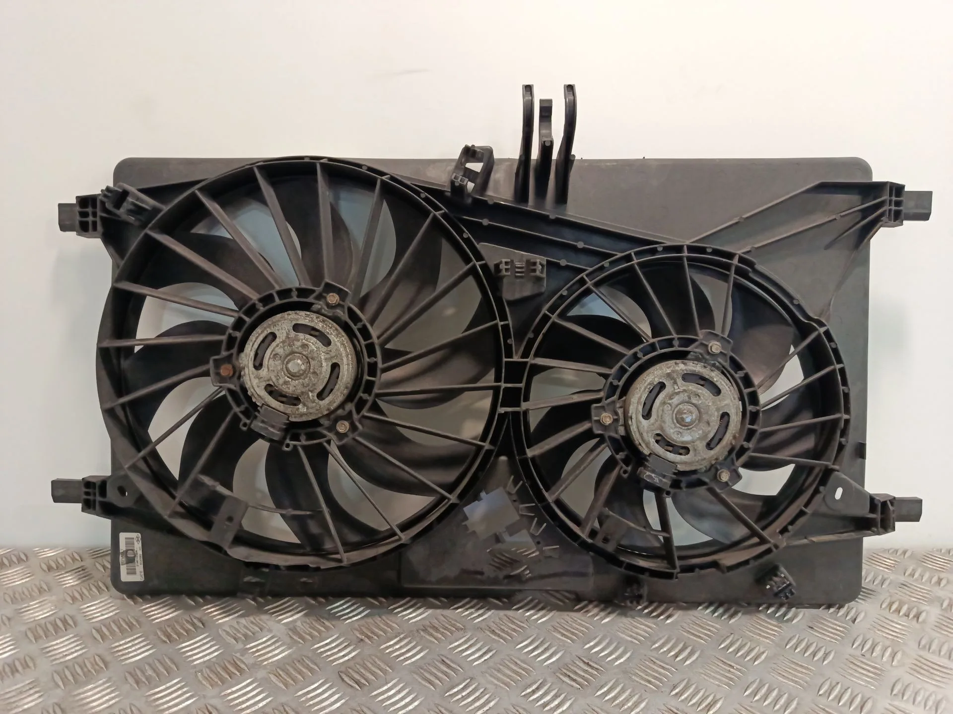 Electroventilador para Renault Master Iii Furgoneta (Fv)