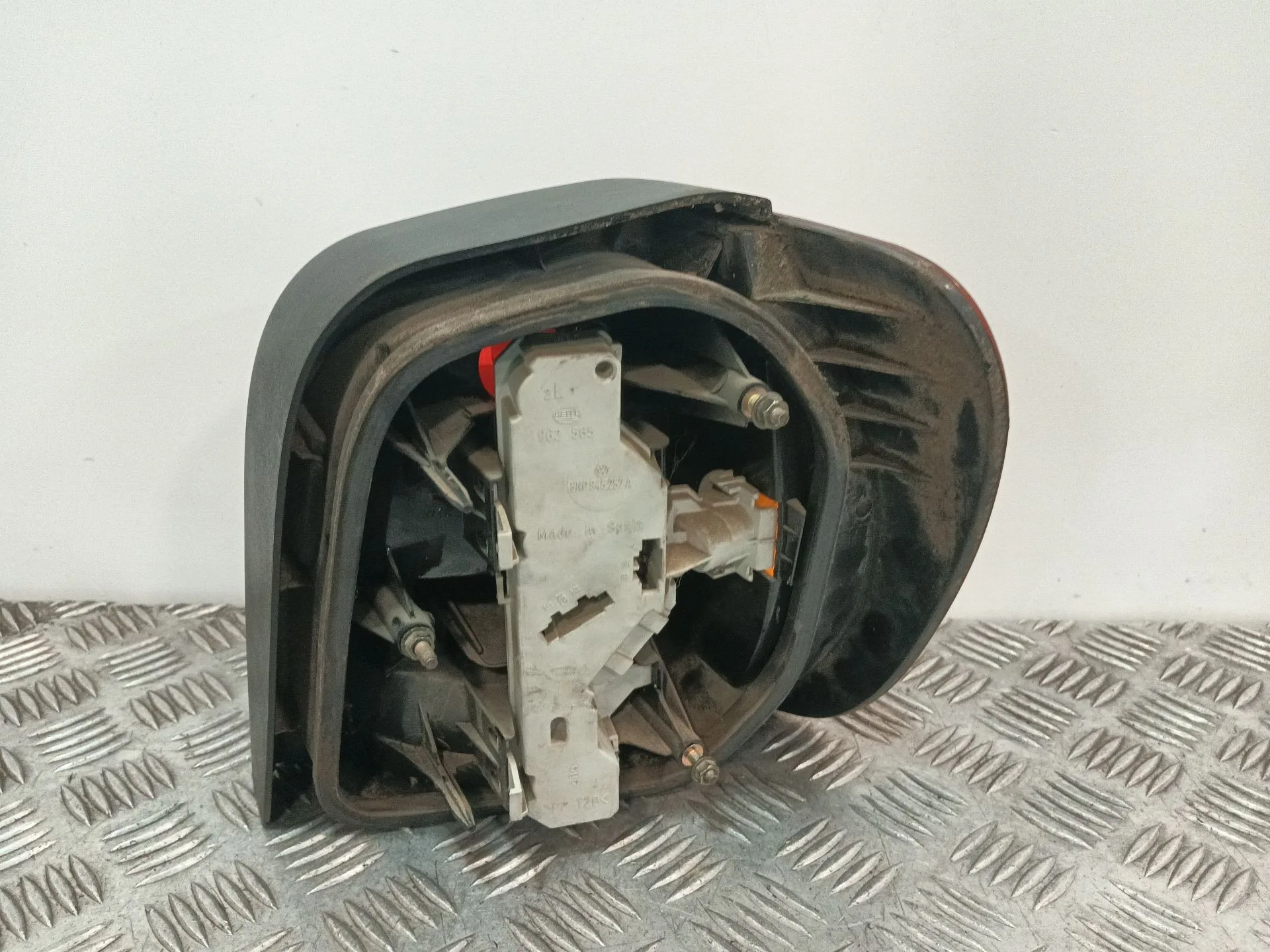 Piloto Trasero Izquierdo para Volkswagen Polo Iii (6N1)