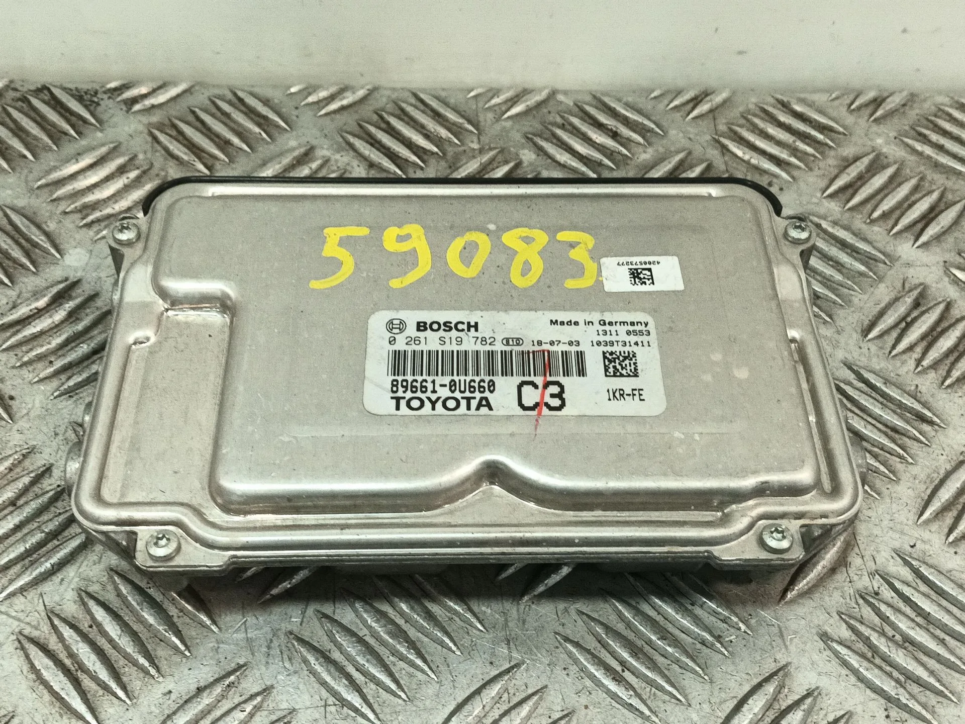 Centralita Motor Uce para Toyota Yaris (_P13_)