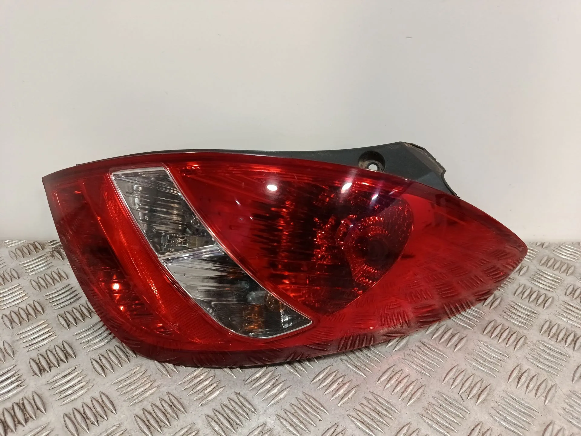 Piloto Trasero Derecho para Hyundai I20 I (Pb, Pbt)