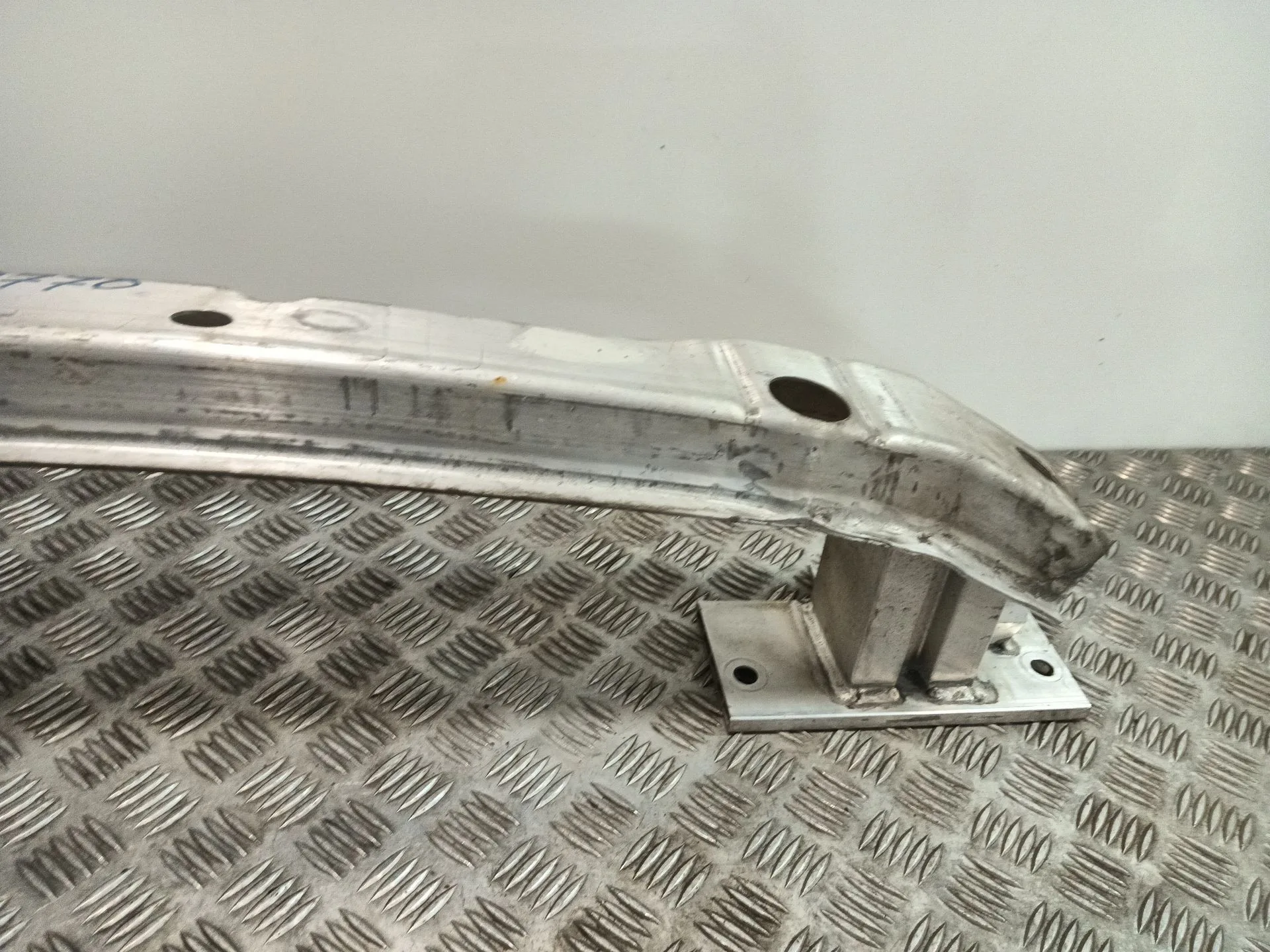 Refuerzo Paragolpes Trasero para Opel Insignia Berlina