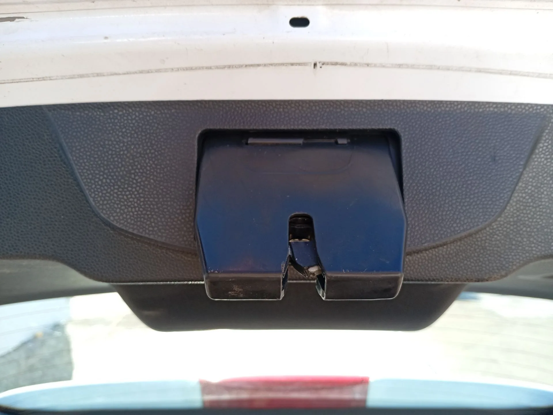 Cerradura Maletero / Porton para Ford Fiesta Vi (Cb1, Ccn)