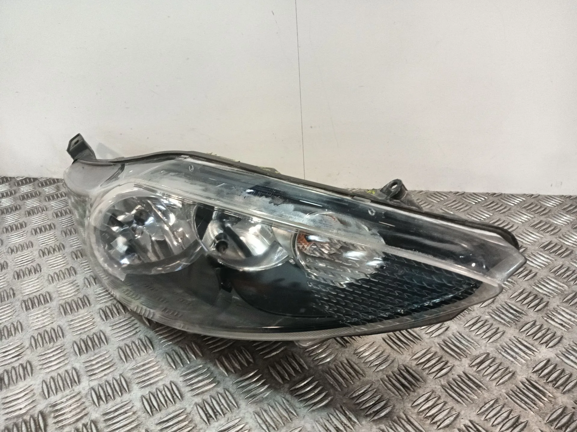 Faro Derecho para Ford Fiesta Vi (Cb1, Ccn)