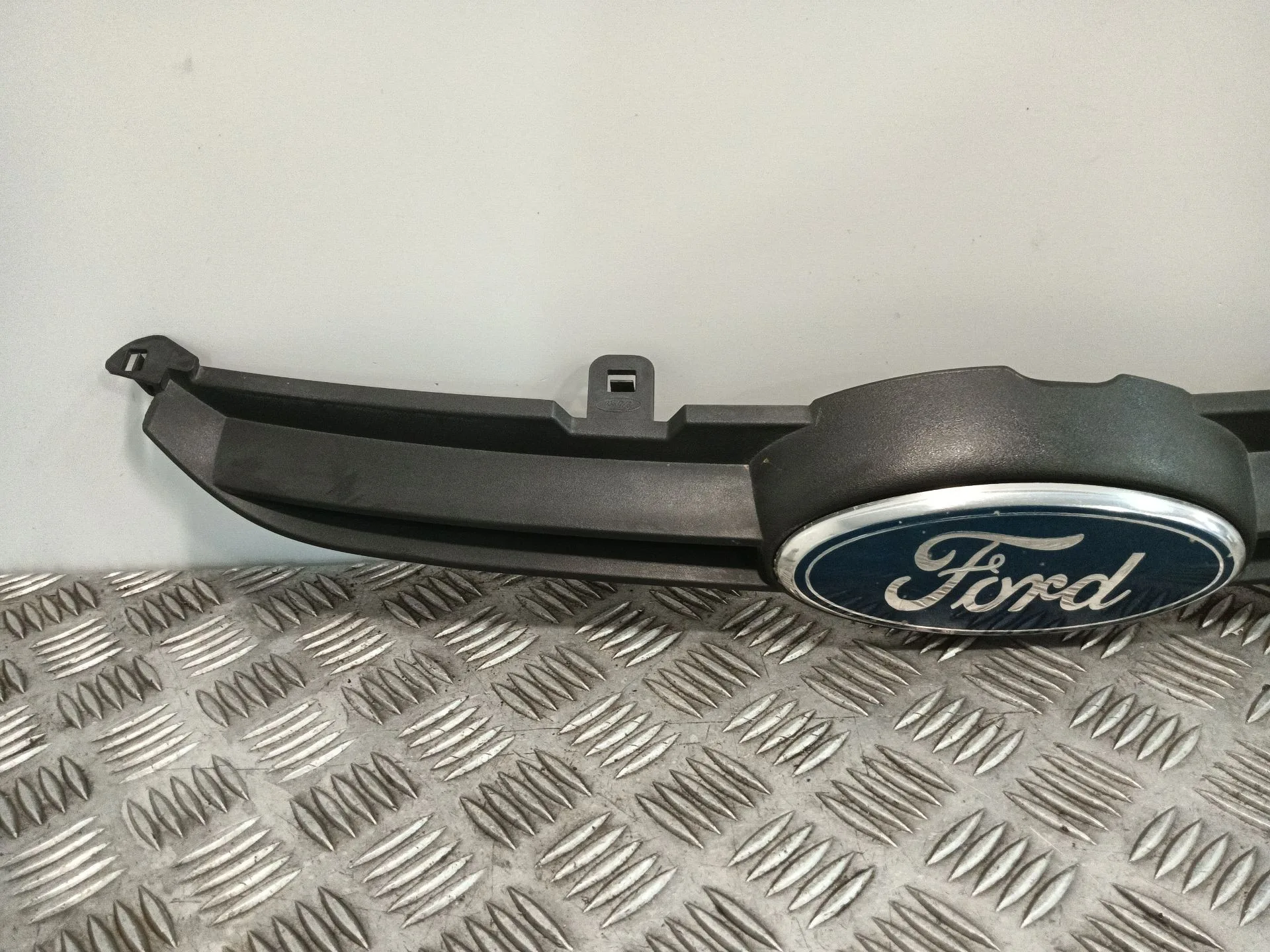 Rejilla Delantera para Ford Fiesta Vi (Cb1, Ccn)