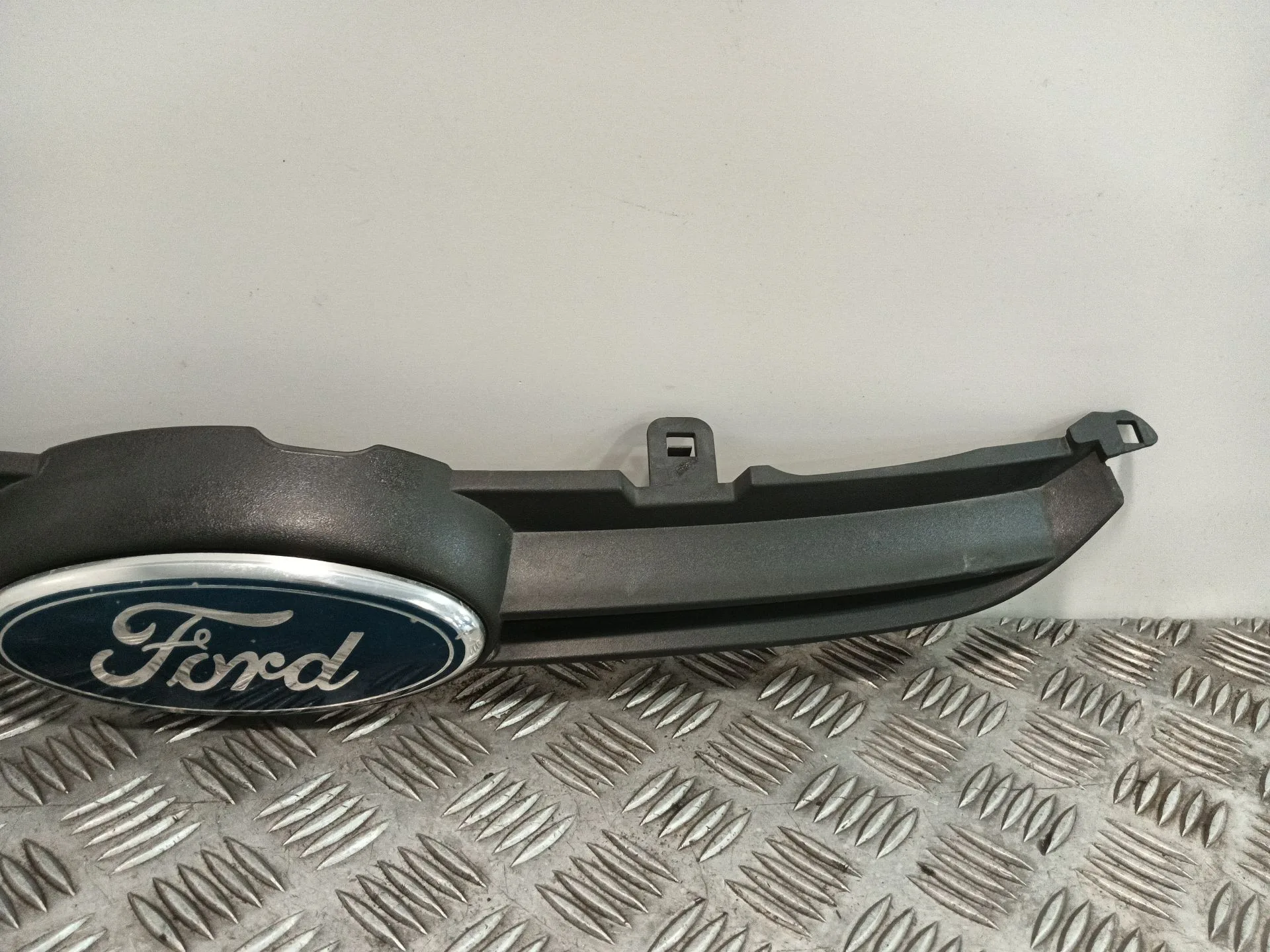 Rejilla Delantera para Ford Fiesta Vi (Cb1, Ccn)