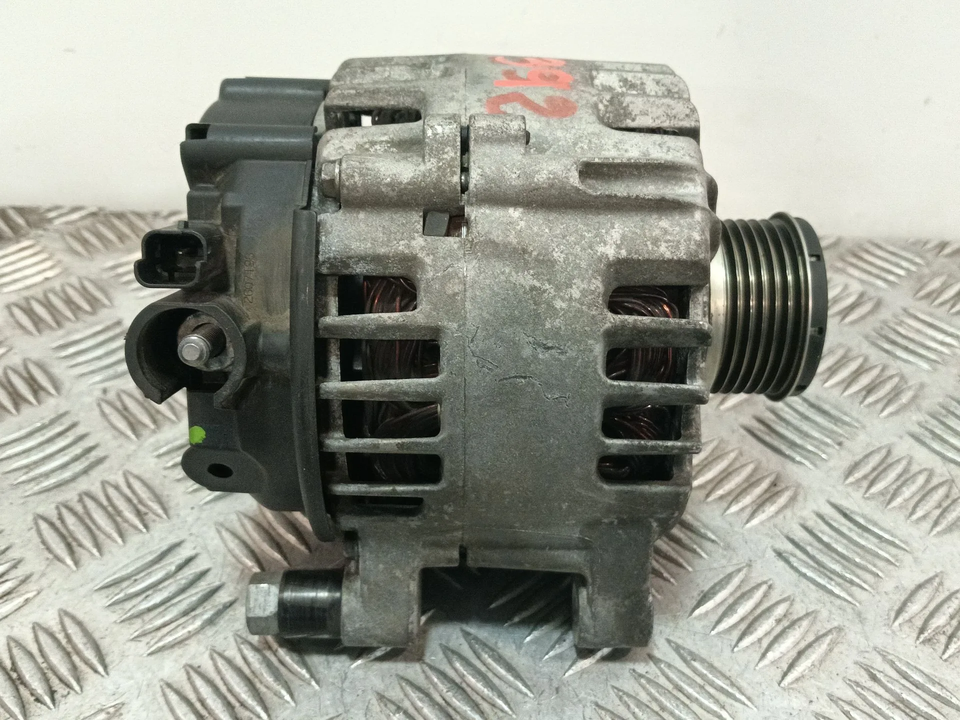 Alternador para Peugeot Partner Origin Monospace (G_)