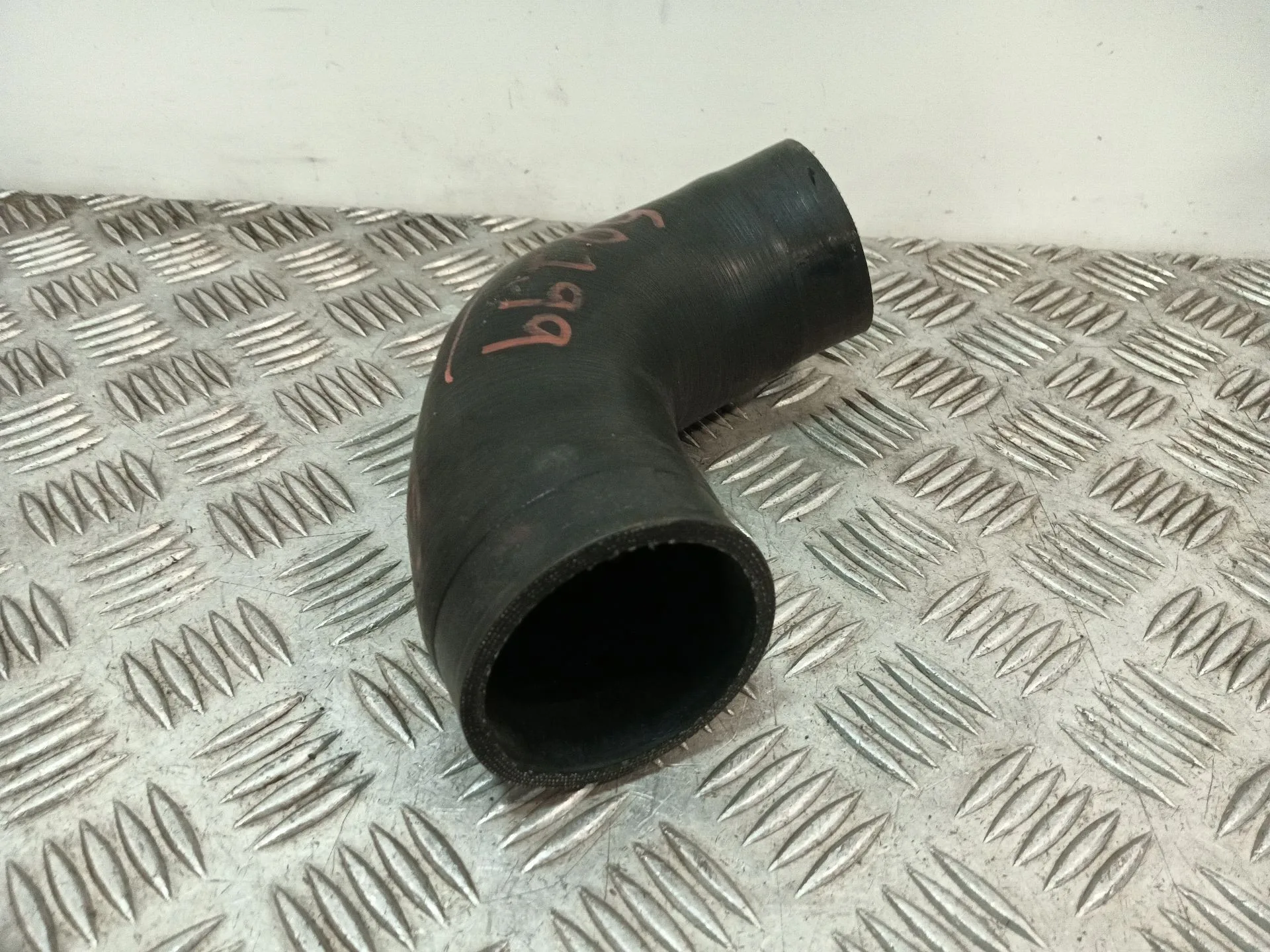 Tubo para Hyundai H350 Furgoneta