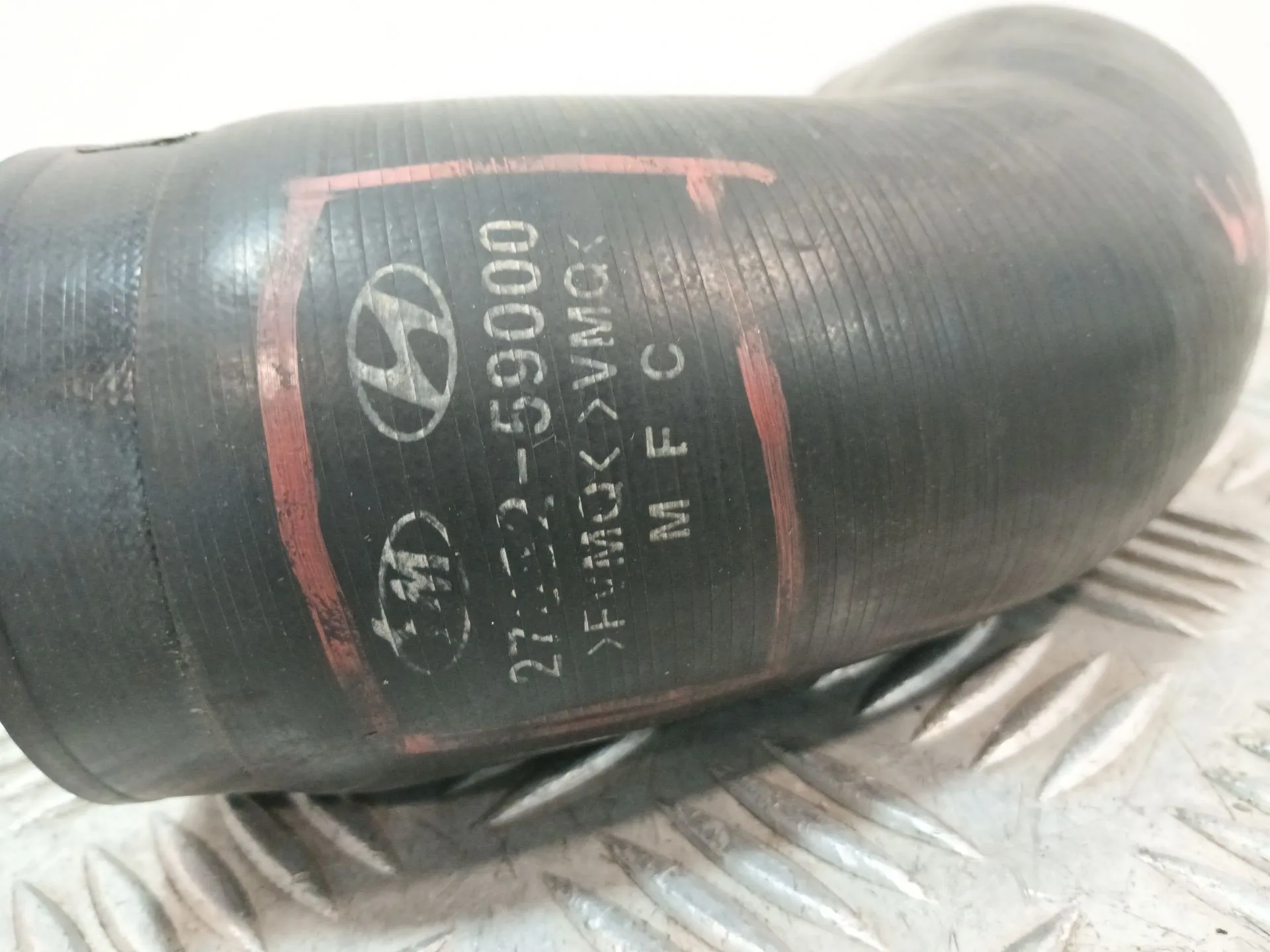 Tubo para Hyundai H350 Furgoneta