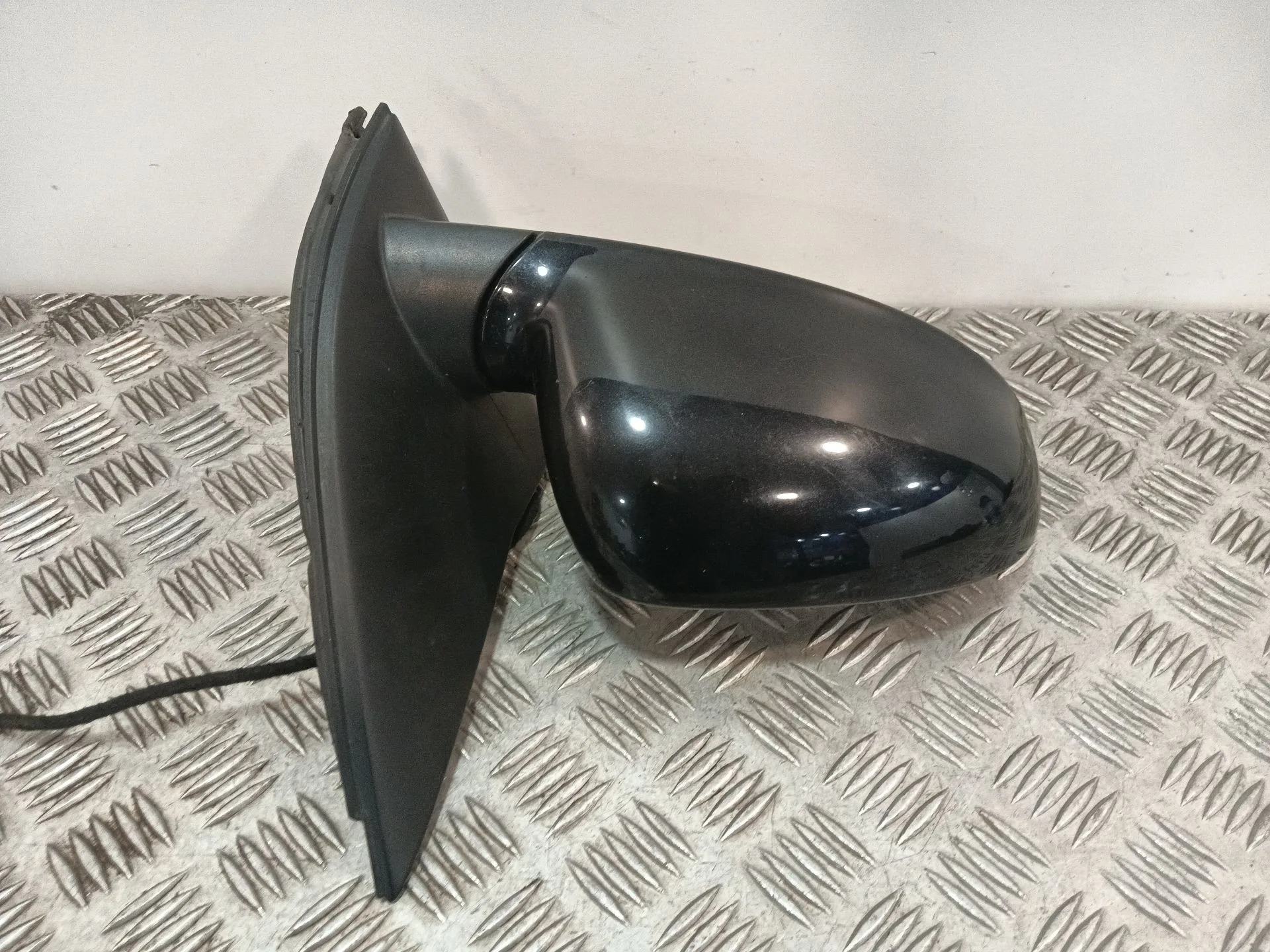 Retrovisor Derecho para Volkswagen Golf V (1K1)
