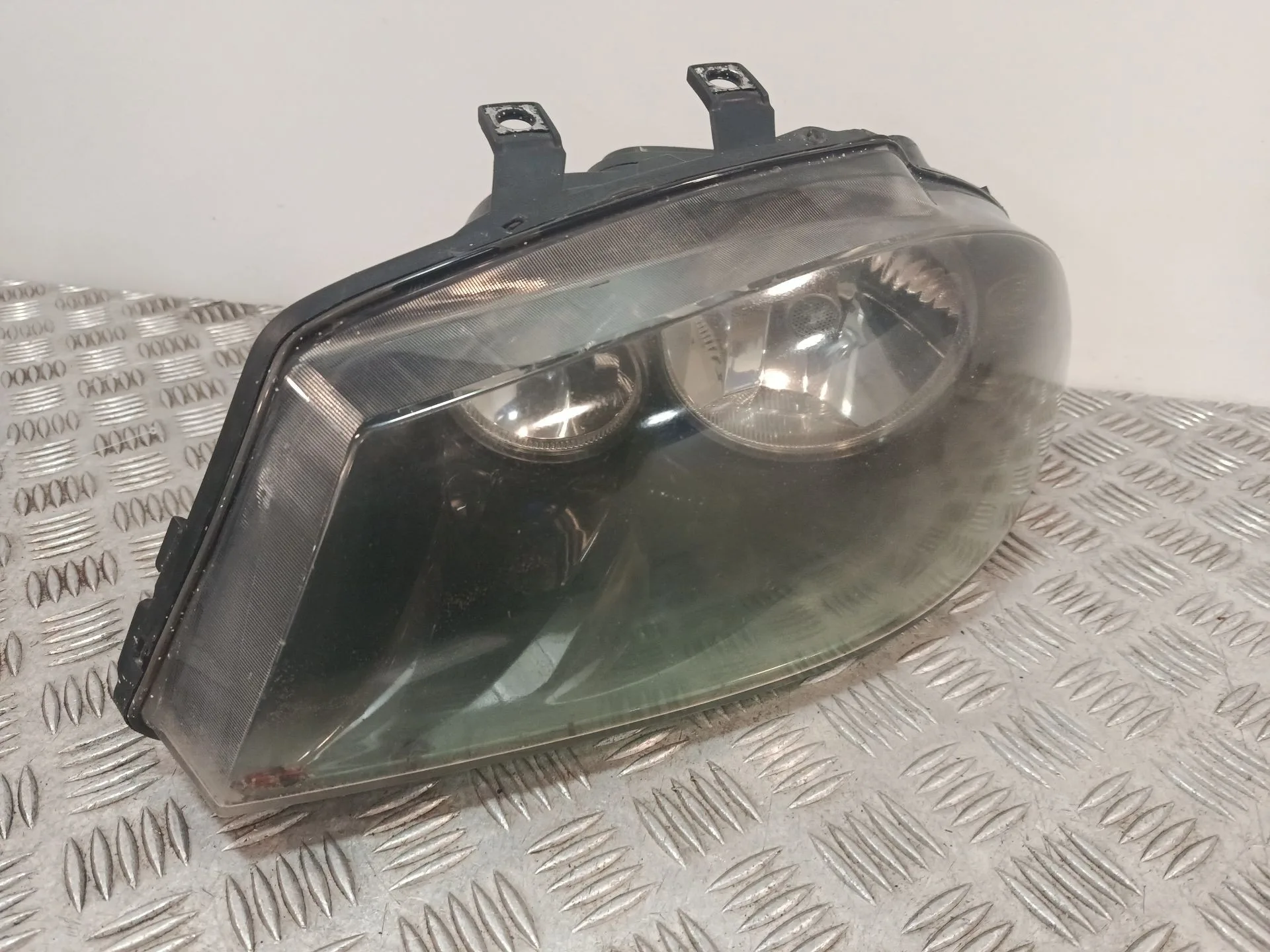 Faro Izquierdo para Seat Cordoba (6L2)