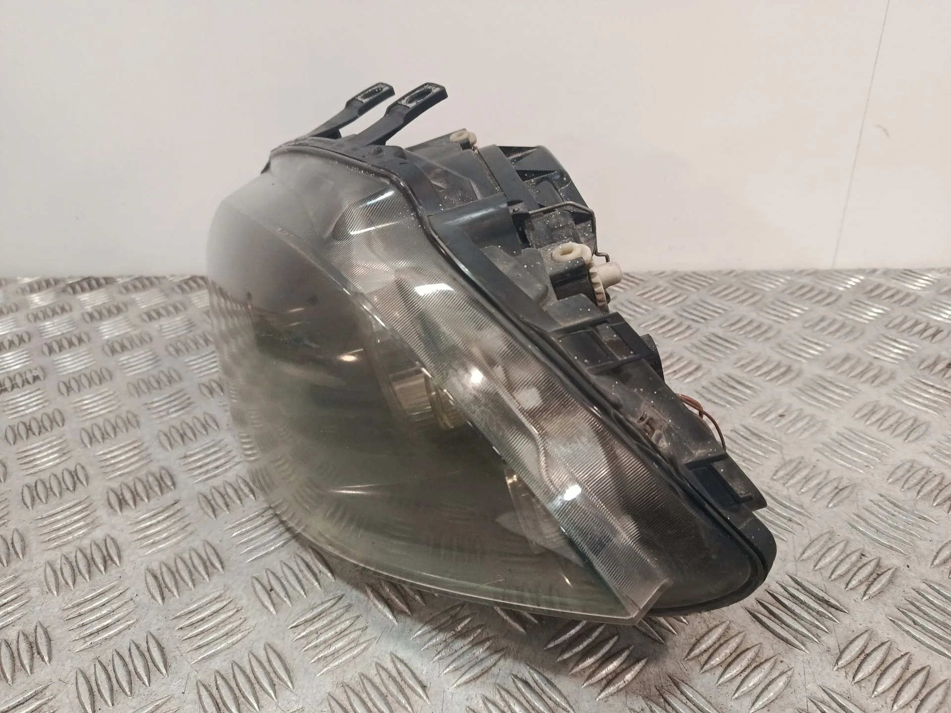 Faro Izquierdo para Seat Cordoba (6L2)